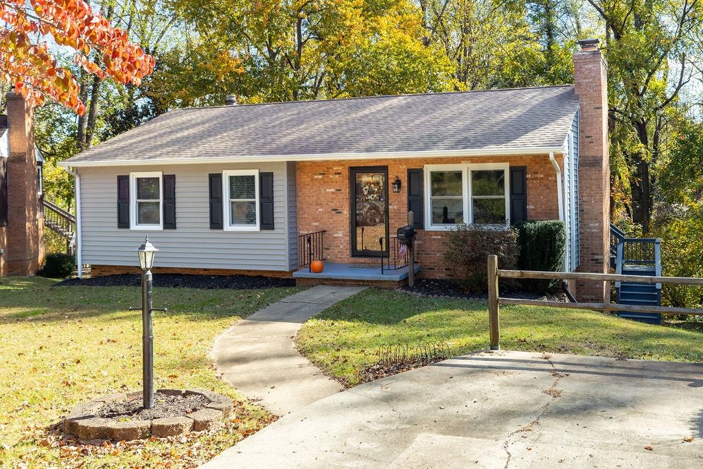 1018 GLENDALE RD, CHARLOTTESVILLE, Virginia 22901, 3 Bedrooms Bedrooms, ,2 BathroomsBathrooms,Residential,1018 GLENDALE RD,670401 MLS # 670401