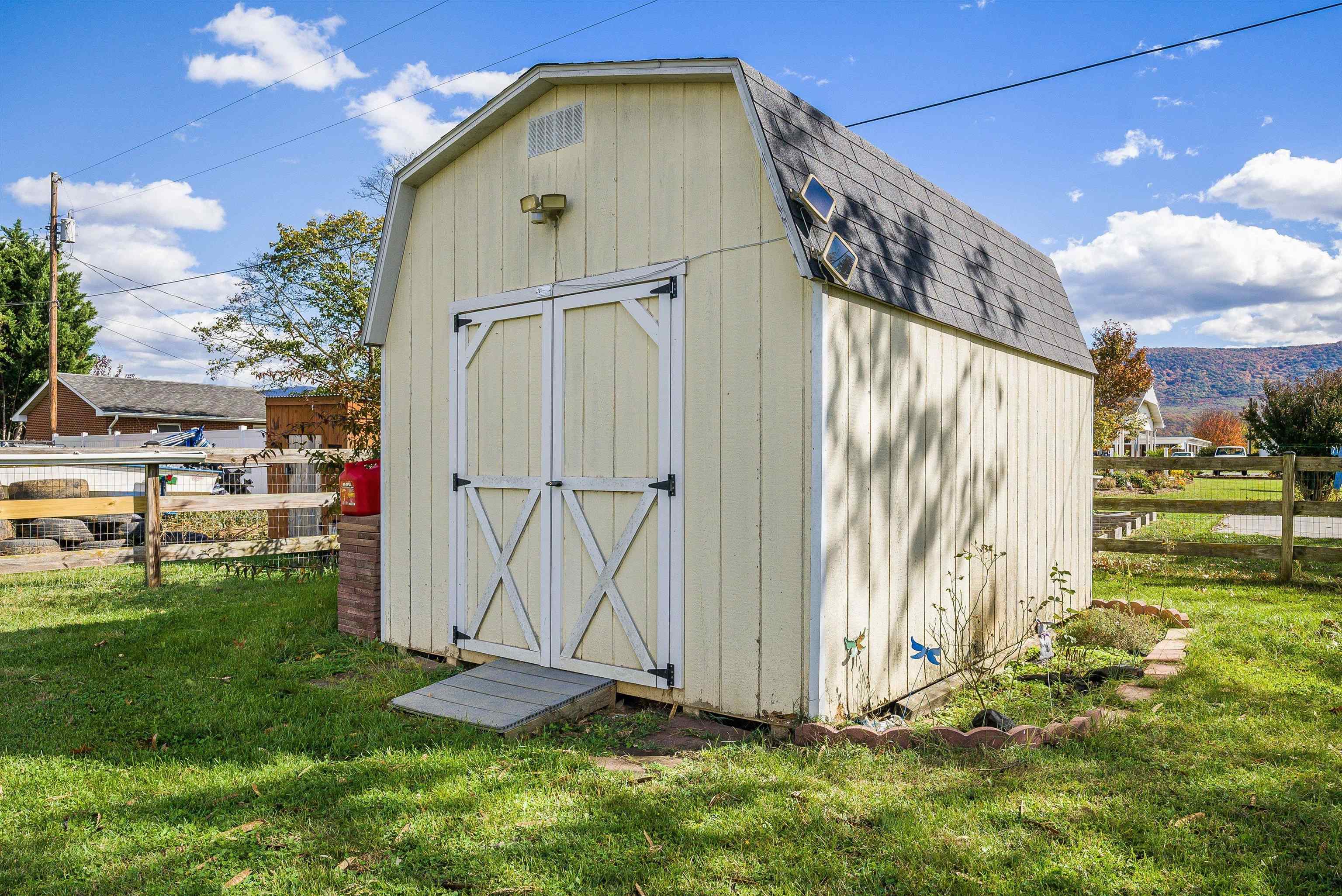 5158 BOXWOOD DR, MOUNT JACKSON, Virginia 22842, 3 Bedrooms Bedrooms, ,2 BathroomsBathrooms,Residential,5158 BOXWOOD DR,670406 MLS # 670406 5158 BOXWOOD DR, MOUNT JACKSON, Virginia 22842, 3 Bedrooms Bedrooms, ,2 BathroomsBathrooms,Residential,5158 BOXWOOD DR,670406 MLS # 670406
