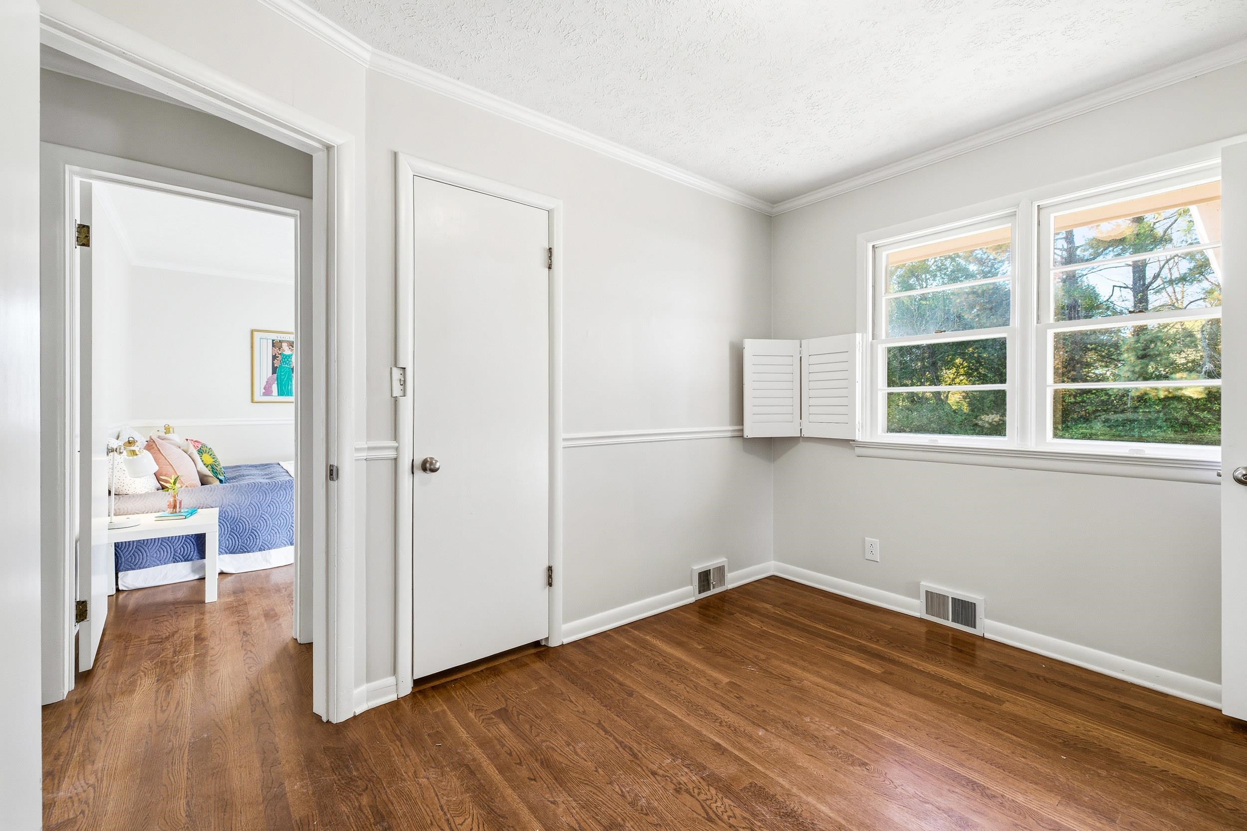 2418 MT VERNON ST, WAYNESBORO, Virginia 22980, 3 Bedrooms Bedrooms, ,1 BathroomBathrooms,Residential,2418 MT VERNON ST,670409 MLS # 670409 2418 MT VERNON ST, WAYNESBORO, Virginia 22980, 3 Bedrooms Bedrooms, ,1 BathroomBathrooms,Residential,2418 MT VERNON ST,670409 MLS # 670409