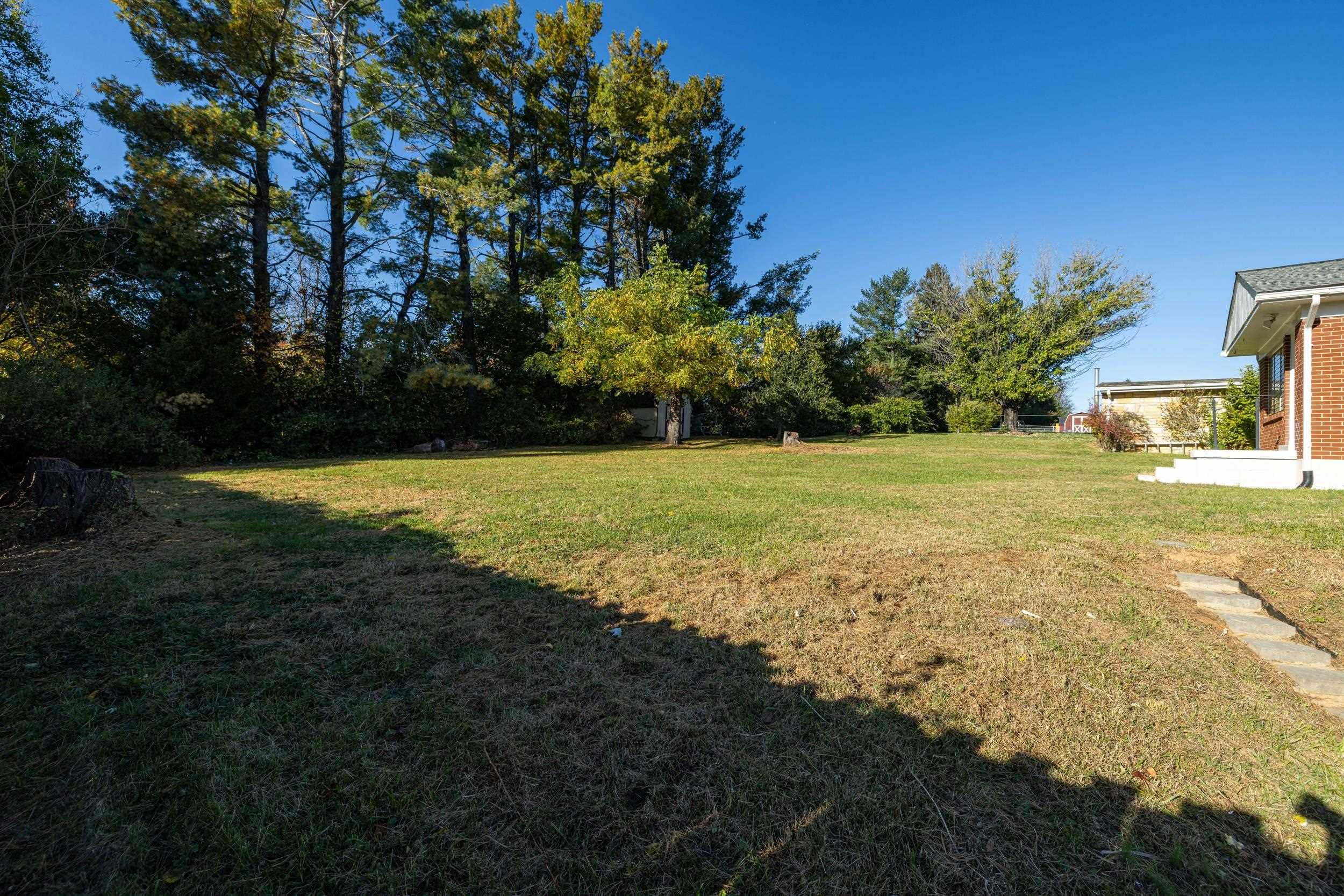2418 MT VERNON ST, WAYNESBORO, Virginia 22980, 3 Bedrooms Bedrooms, ,1 BathroomBathrooms,Residential,2418 MT VERNON ST,670409 MLS # 670409 2418 MT VERNON ST, WAYNESBORO, Virginia 22980, 3 Bedrooms Bedrooms, ,1 BathroomBathrooms,Residential,2418 MT VERNON ST,670409 MLS # 670409