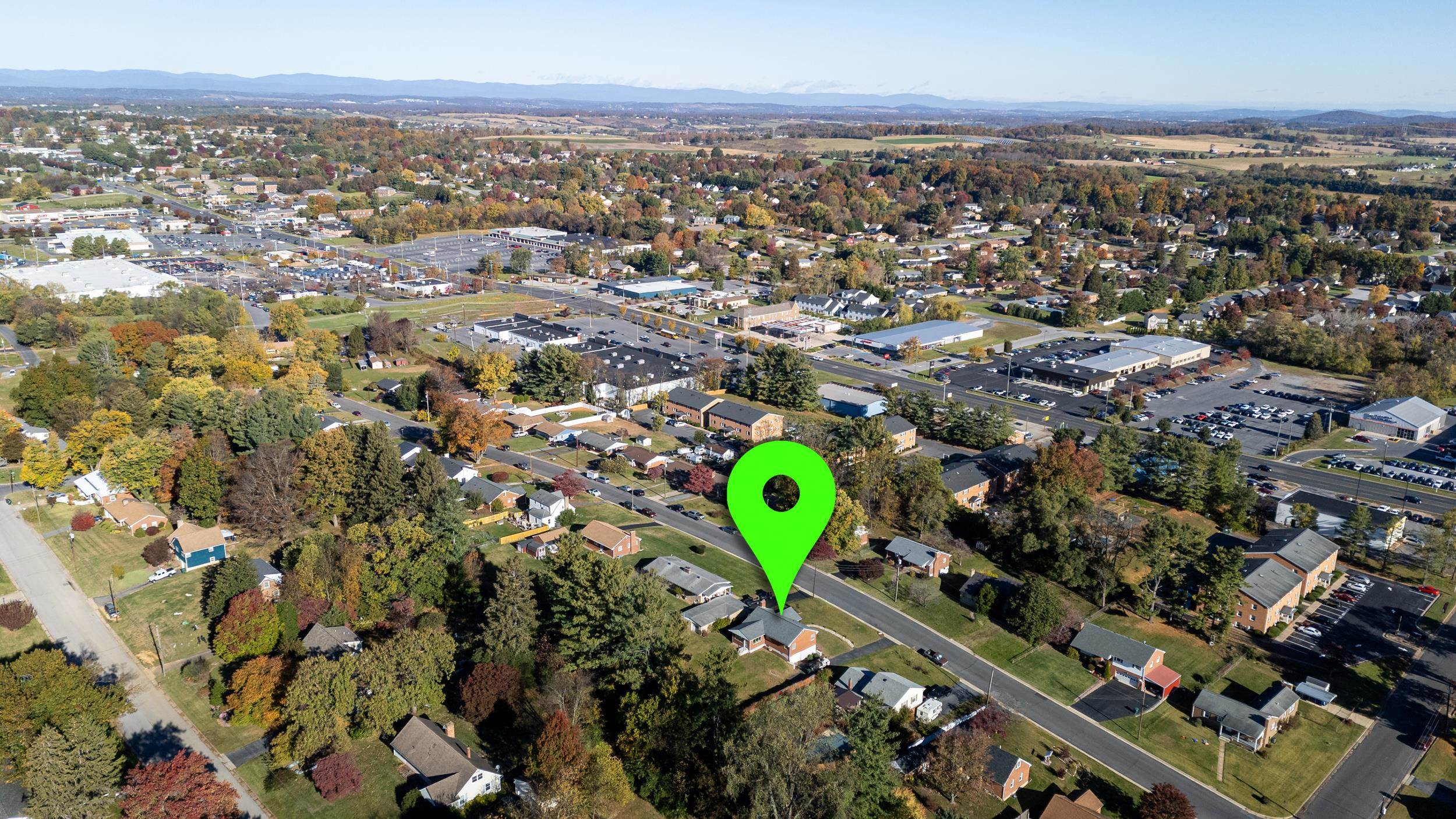 2418 MT VERNON ST, WAYNESBORO, Virginia 22980, 3 Bedrooms Bedrooms, ,1 BathroomBathrooms,Residential,2418 MT VERNON ST,670409 MLS # 670409 2418 MT VERNON ST, WAYNESBORO, Virginia 22980, 3 Bedrooms Bedrooms, ,1 BathroomBathrooms,Residential,2418 MT VERNON ST,670409 MLS # 670409