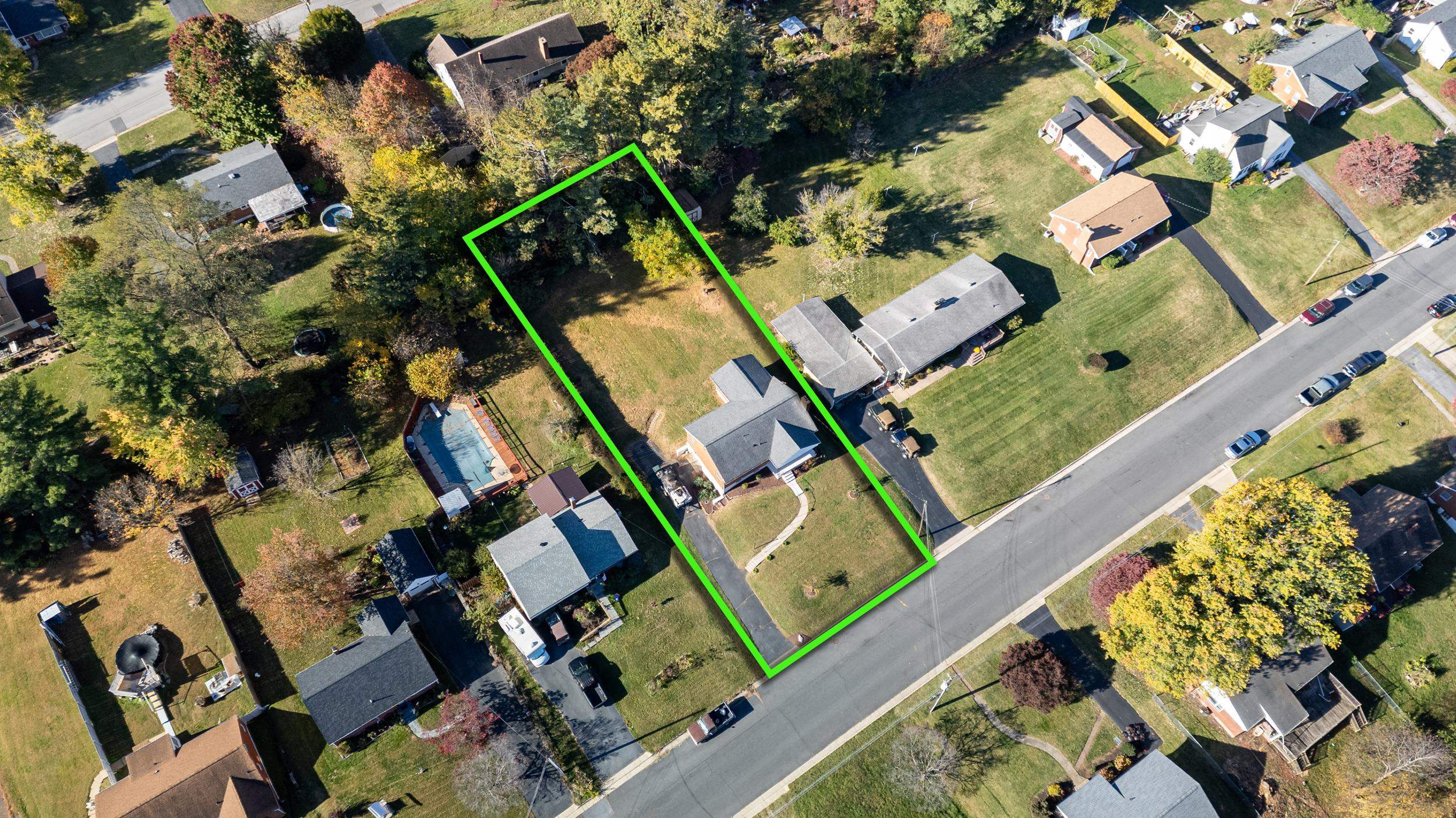 2418 MT VERNON ST, WAYNESBORO, Virginia 22980, 3 Bedrooms Bedrooms, ,1 BathroomBathrooms,Residential,2418 MT VERNON ST,670409 MLS # 670409 2418 MT VERNON ST, WAYNESBORO, Virginia 22980, 3 Bedrooms Bedrooms, ,1 BathroomBathrooms,Residential,2418 MT VERNON ST,670409 MLS # 670409