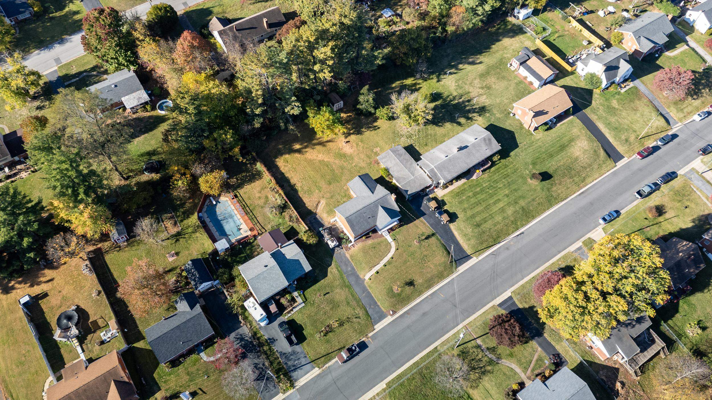 2418 MT VERNON ST, WAYNESBORO, Virginia 22980, 3 Bedrooms Bedrooms, ,1 BathroomBathrooms,Residential,2418 MT VERNON ST,670409 MLS # 670409 2418 MT VERNON ST, WAYNESBORO, Virginia 22980, 3 Bedrooms Bedrooms, ,1 BathroomBathrooms,Residential,2418 MT VERNON ST,670409 MLS # 670409