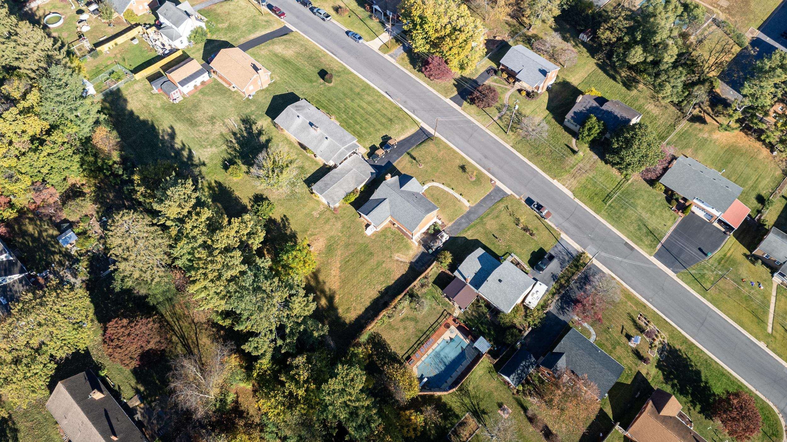 2418 MT VERNON ST, WAYNESBORO, Virginia 22980, 3 Bedrooms Bedrooms, ,1 BathroomBathrooms,Residential,2418 MT VERNON ST,670409 MLS # 670409 2418 MT VERNON ST, WAYNESBORO, Virginia 22980, 3 Bedrooms Bedrooms, ,1 BathroomBathrooms,Residential,2418 MT VERNON ST,670409 MLS # 670409