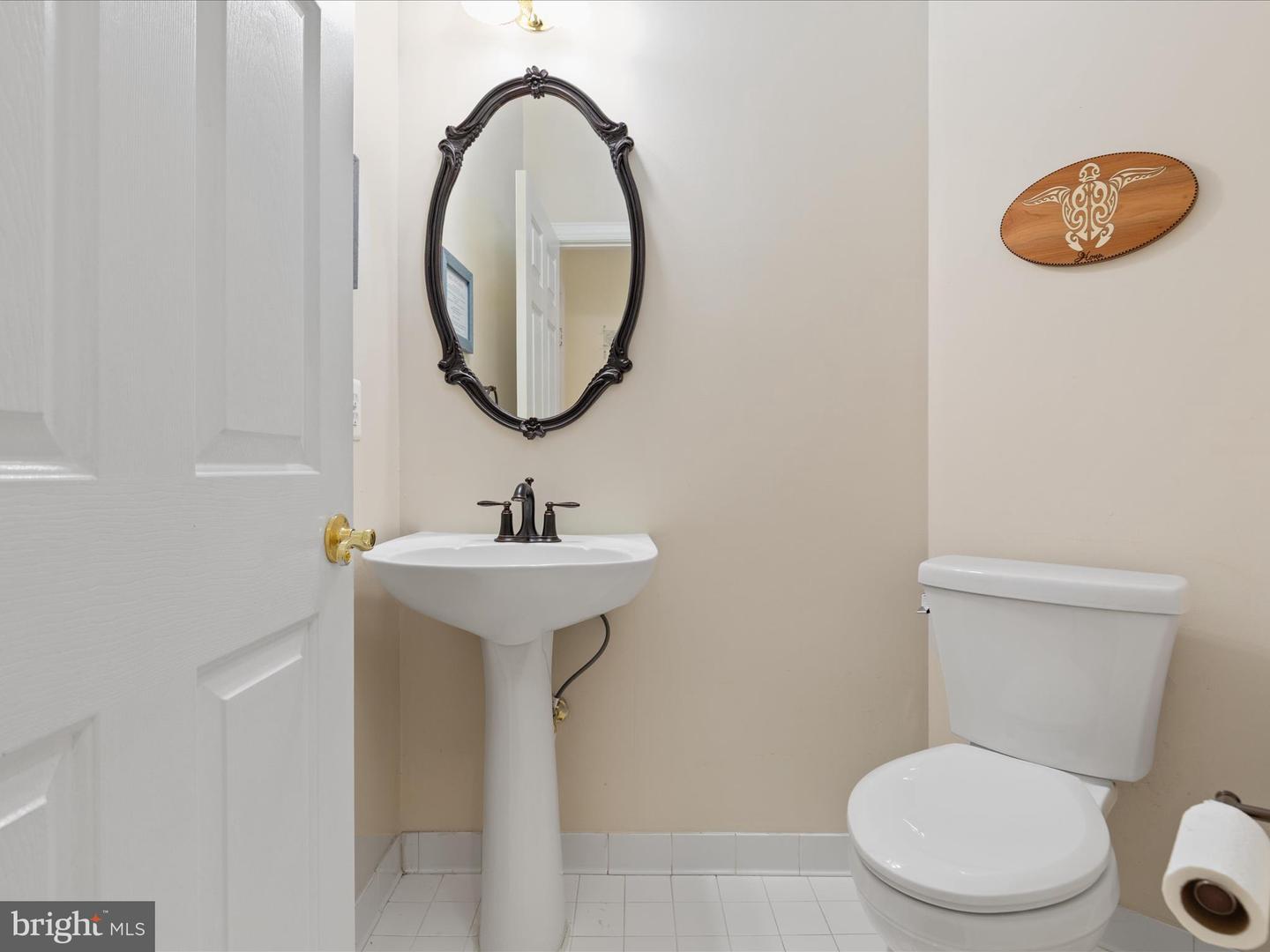 8590 BEATRICE CT, SPRINGFIELD, Virginia 22152, 5 Bedrooms Bedrooms, ,4 BathroomsBathrooms,Residential,For sale,8590 BEATRICE CT,VAFX2268632 MLS # VAFX2268632 8590 BEATRICE CT, SPRINGFIELD, Virginia 22152, 5 Bedrooms Bedrooms, ,4 BathroomsBathrooms,Residential,For sale,8590 BEATRICE CT,VAFX2268632 MLS # VAFX2268632