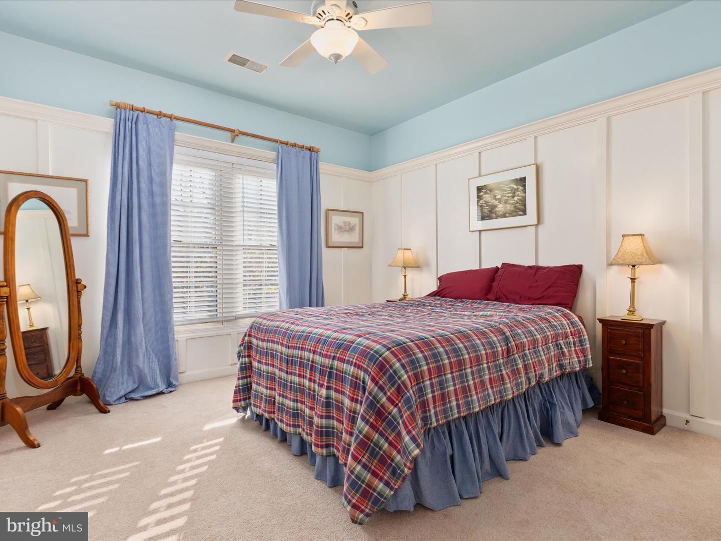 8590 BEATRICE CT, SPRINGFIELD, Virginia 22152, 5 Bedrooms Bedrooms, ,4 BathroomsBathrooms,Residential,For sale,8590 BEATRICE CT,VAFX2268632 MLS # VAFX2268632 8590 BEATRICE CT, SPRINGFIELD, Virginia 22152, 5 Bedrooms Bedrooms, ,4 BathroomsBathrooms,Residential,For sale,8590 BEATRICE CT,VAFX2268632 MLS # VAFX2268632