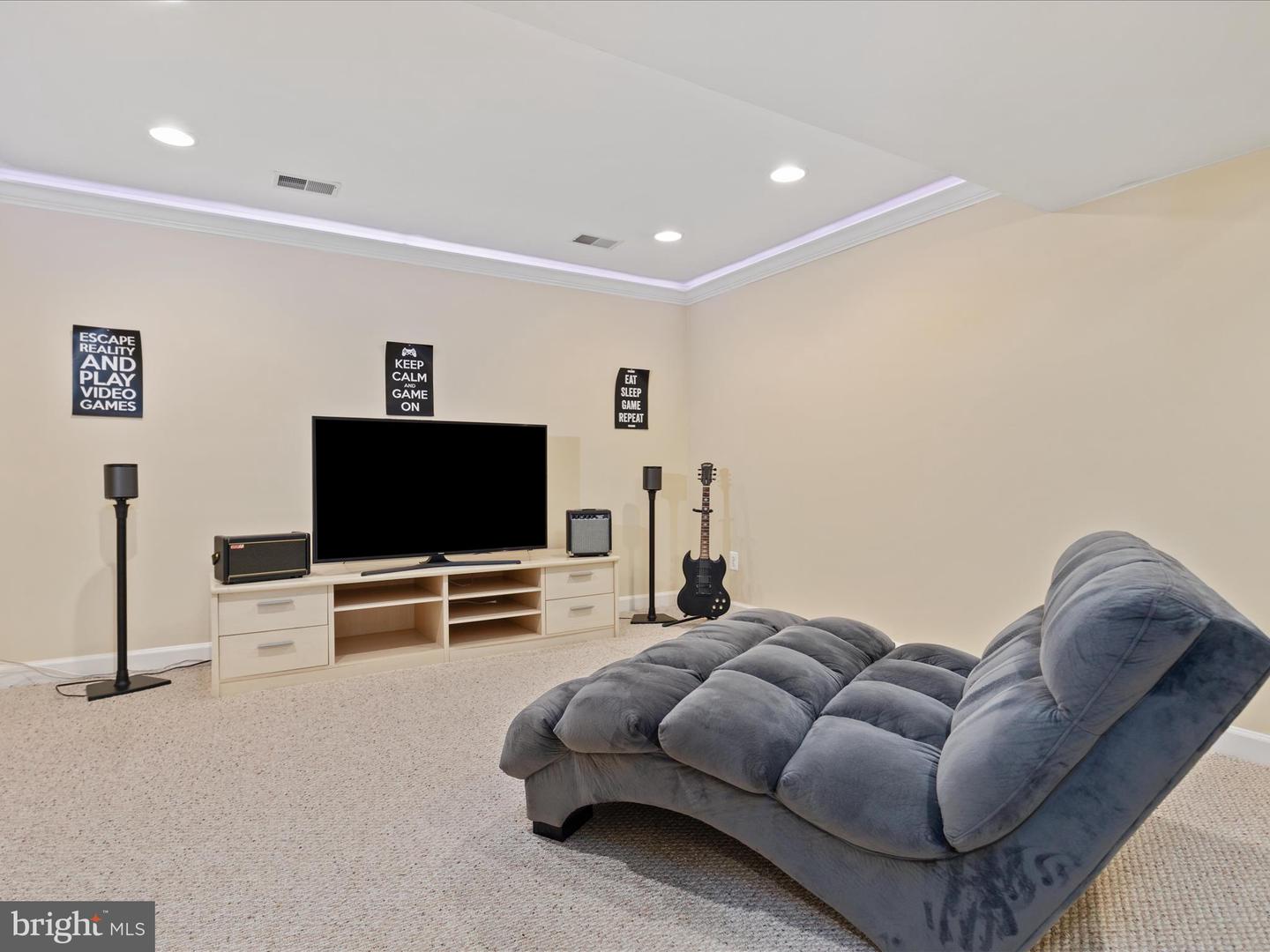 8590 BEATRICE CT, SPRINGFIELD, Virginia 22152, 5 Bedrooms Bedrooms, ,4 BathroomsBathrooms,Residential,For sale,8590 BEATRICE CT,VAFX2268632 MLS # VAFX2268632 8590 BEATRICE CT, SPRINGFIELD, Virginia 22152, 5 Bedrooms Bedrooms, ,4 BathroomsBathrooms,Residential,For sale,8590 BEATRICE CT,VAFX2268632 MLS # VAFX2268632