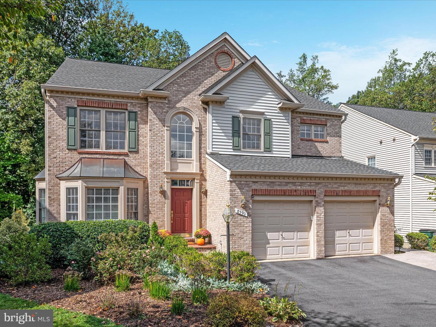 8590 BEATRICE CT, SPRINGFIELD, Virginia 22152, 5 Bedrooms Bedrooms, ,4 BathroomsBathrooms,Residential,For sale,8590 BEATRICE CT,VAFX2268632 MLS # VAFX2268632 8590 BEATRICE CT, SPRINGFIELD, Virginia 22152, 5 Bedrooms Bedrooms, ,4 BathroomsBathrooms,Residential,For sale,8590 BEATRICE CT,VAFX2268632 MLS # VAFX2268632