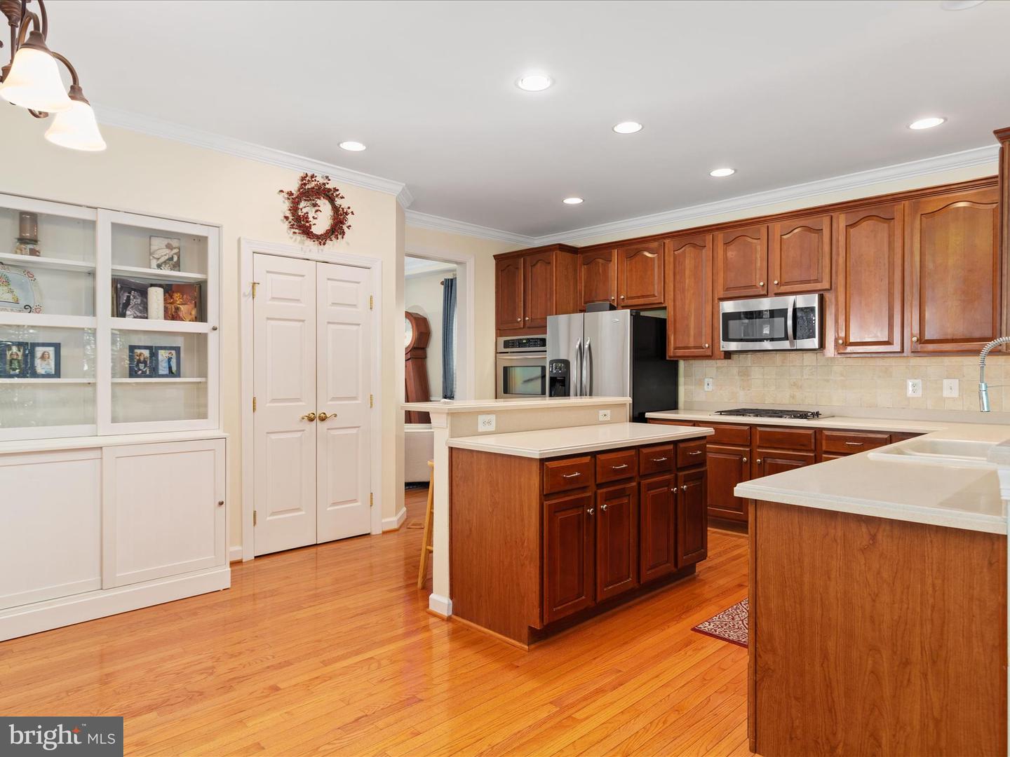 8590 BEATRICE CT, SPRINGFIELD, Virginia 22152, 5 Bedrooms Bedrooms, ,4 BathroomsBathrooms,Residential,For sale,8590 BEATRICE CT,VAFX2268632 MLS # VAFX2268632 8590 BEATRICE CT, SPRINGFIELD, Virginia 22152, 5 Bedrooms Bedrooms, ,4 BathroomsBathrooms,Residential,For sale,8590 BEATRICE CT,VAFX2268632 MLS # VAFX2268632