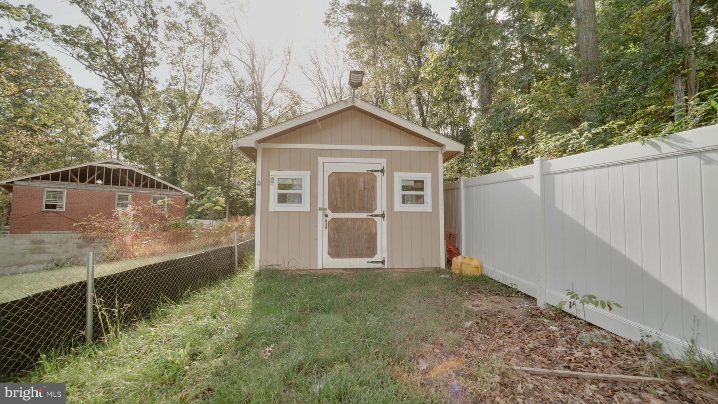 6649 KERNS RD, FALLS CHURCH, Virginia 22042, ,Residential,For sale,6649 KERNS RD,VAFX2268744 MLS # VAFX2268744 6649 KERNS RD, FALLS CHURCH, Virginia 22042, ,Residential,For sale,6649 KERNS RD,VAFX2268744 MLS # VAFX2268744