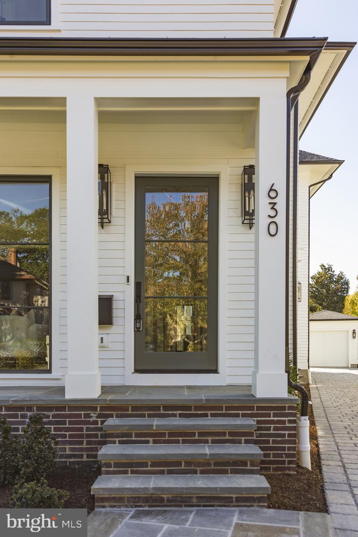 630 N KENMORE ST, ARLINGTON, Virginia 22201, 5 Bedrooms Bedrooms, ,5 BathroomsBathrooms,Residential,For sale,630 N KENMORE ST,VAAR2064118 MLS # VAAR2064118 630 N KENMORE ST, ARLINGTON, Virginia 22201, 5 Bedrooms Bedrooms, ,5 BathroomsBathrooms,Residential,For sale,630 N KENMORE ST,VAAR2064118 MLS # VAAR2064118
