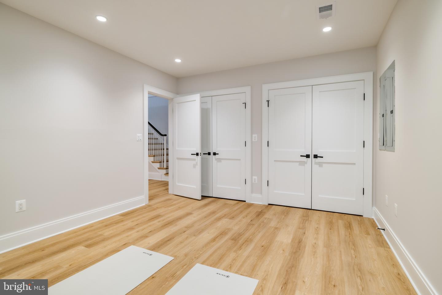 630 N KENMORE ST, ARLINGTON, Virginia 22201, 5 Bedrooms Bedrooms, ,5 BathroomsBathrooms,Residential,For sale,630 N KENMORE ST,VAAR2064118 MLS # VAAR2064118 630 N KENMORE ST, ARLINGTON, Virginia 22201, 5 Bedrooms Bedrooms, ,5 BathroomsBathrooms,Residential,For sale,630 N KENMORE ST,VAAR2064118 MLS # VAAR2064118