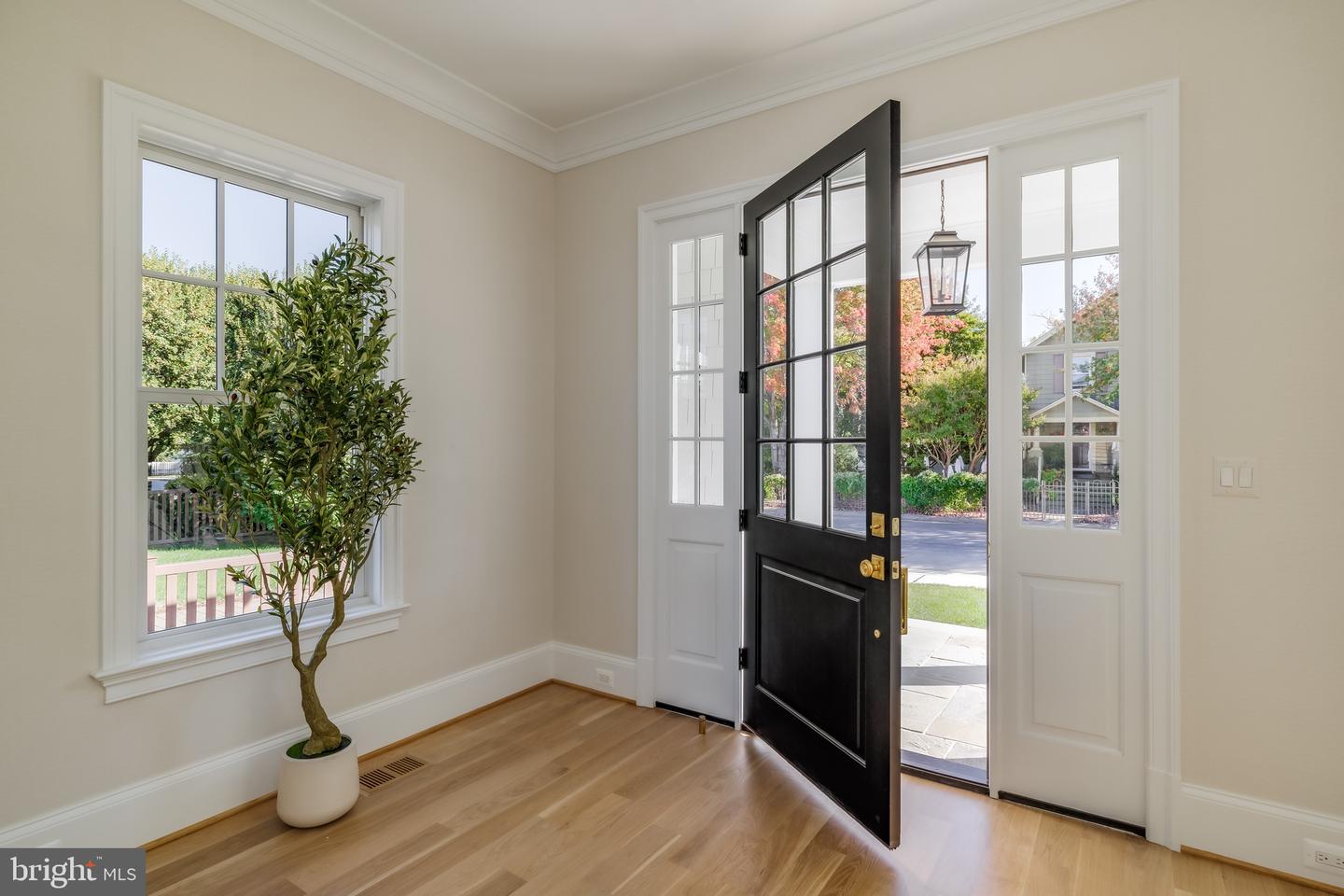 632 N KENMORE ST, ARLINGTON, Virginia 22201, 5 Bedrooms Bedrooms, ,4 BathroomsBathrooms,Residential,For sale,632 N KENMORE ST,VAAR2064120 MLS # VAAR2064120 632 N KENMORE ST, ARLINGTON, Virginia 22201, 5 Bedrooms Bedrooms, ,4 BathroomsBathrooms,Residential,For sale,632 N KENMORE ST,VAAR2064120 MLS # VAAR2064120