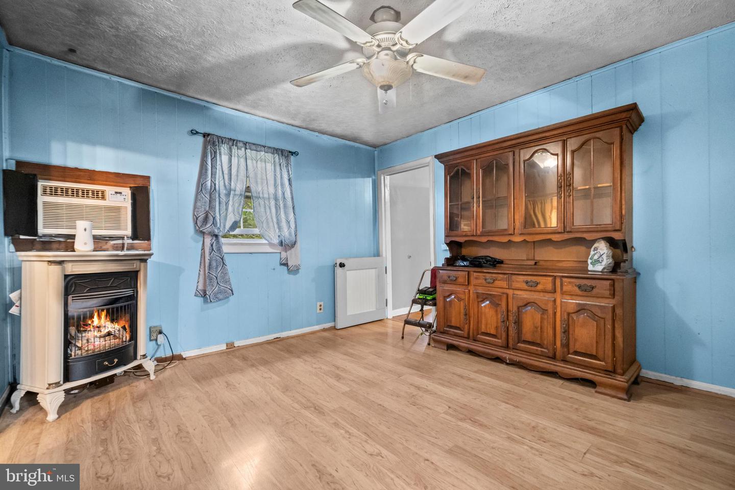 3706 CATLETT RD, CATLETT, Virginia 20119, 2 Bedrooms Bedrooms, ,1 BathroomBathrooms,Residential,For sale,3706 CATLETT RD,VAFQ2018432 MLS # VAFQ2018432 3706 CATLETT RD, CATLETT, Virginia 20119, 2 Bedrooms Bedrooms, ,1 BathroomBathrooms,Residential,For sale,3706 CATLETT RD,VAFQ2018432 MLS # VAFQ2018432