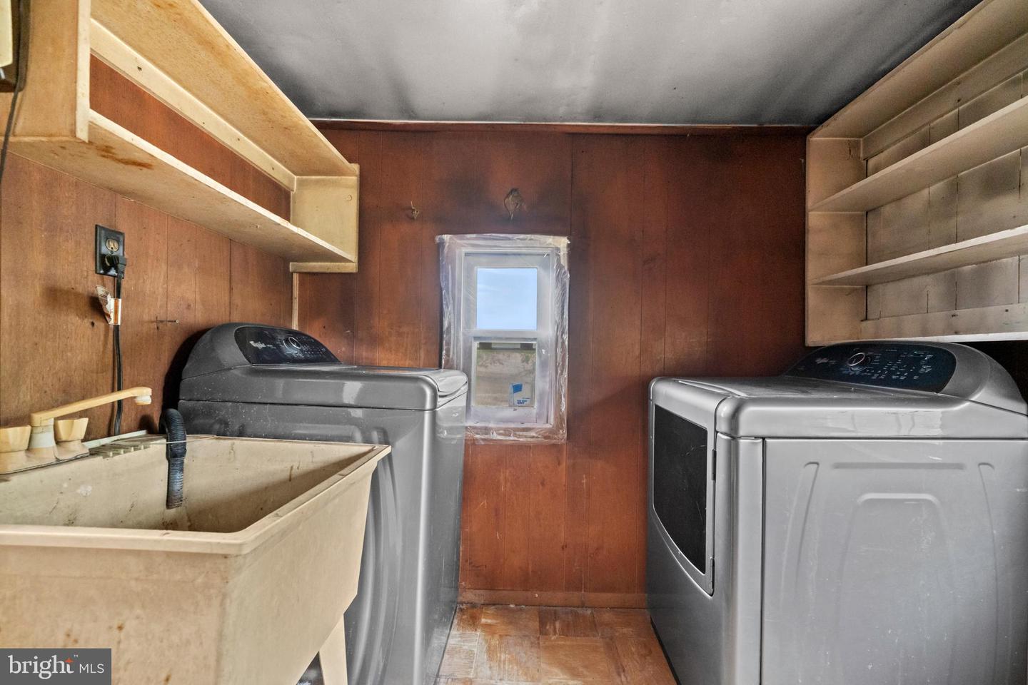 3706 CATLETT RD, CATLETT, Virginia 20119, 2 Bedrooms Bedrooms, ,1 BathroomBathrooms,Residential,For sale,3706 CATLETT RD,VAFQ2018432 MLS # VAFQ2018432 3706 CATLETT RD, CATLETT, Virginia 20119, 2 Bedrooms Bedrooms, ,1 BathroomBathrooms,Residential,For sale,3706 CATLETT RD,VAFQ2018432 MLS # VAFQ2018432
