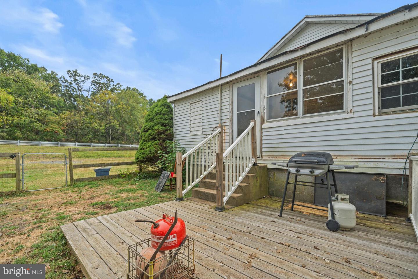 3706 CATLETT RD, CATLETT, Virginia 20119, 2 Bedrooms Bedrooms, ,1 BathroomBathrooms,Residential,For sale,3706 CATLETT RD,VAFQ2018432 MLS # VAFQ2018432 3706 CATLETT RD, CATLETT, Virginia 20119, 2 Bedrooms Bedrooms, ,1 BathroomBathrooms,Residential,For sale,3706 CATLETT RD,VAFQ2018432 MLS # VAFQ2018432