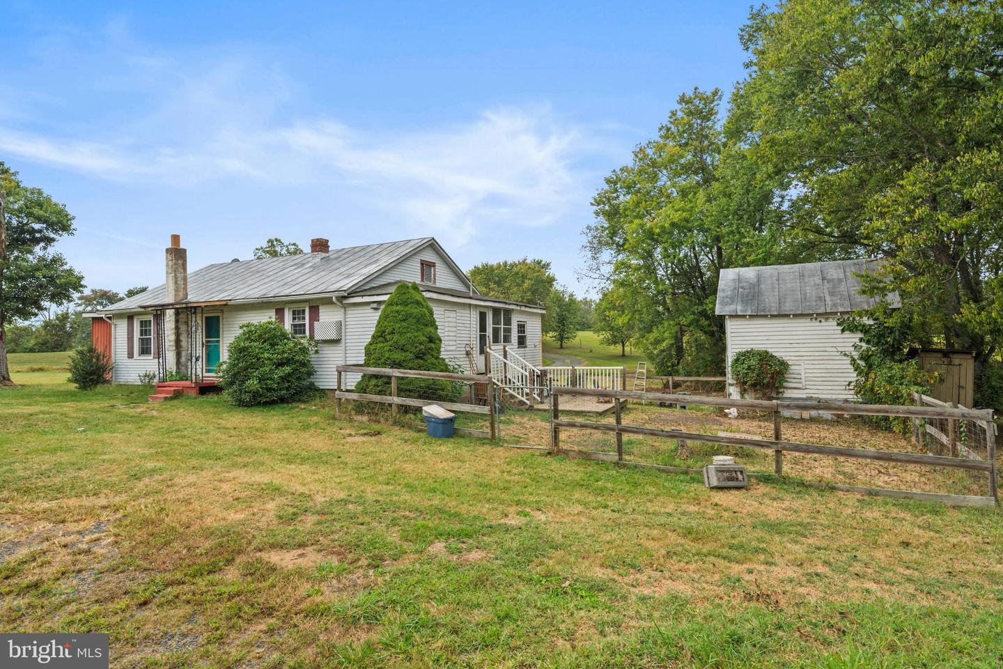 3706 CATLETT RD, CATLETT, Virginia 20119, 2 Bedrooms Bedrooms, ,1 BathroomBathrooms,Residential,For sale,3706 CATLETT RD,VAFQ2018432 MLS # VAFQ2018432 3706 CATLETT RD, CATLETT, Virginia 20119, 2 Bedrooms Bedrooms, ,1 BathroomBathrooms,Residential,For sale,3706 CATLETT RD,VAFQ2018432 MLS # VAFQ2018432