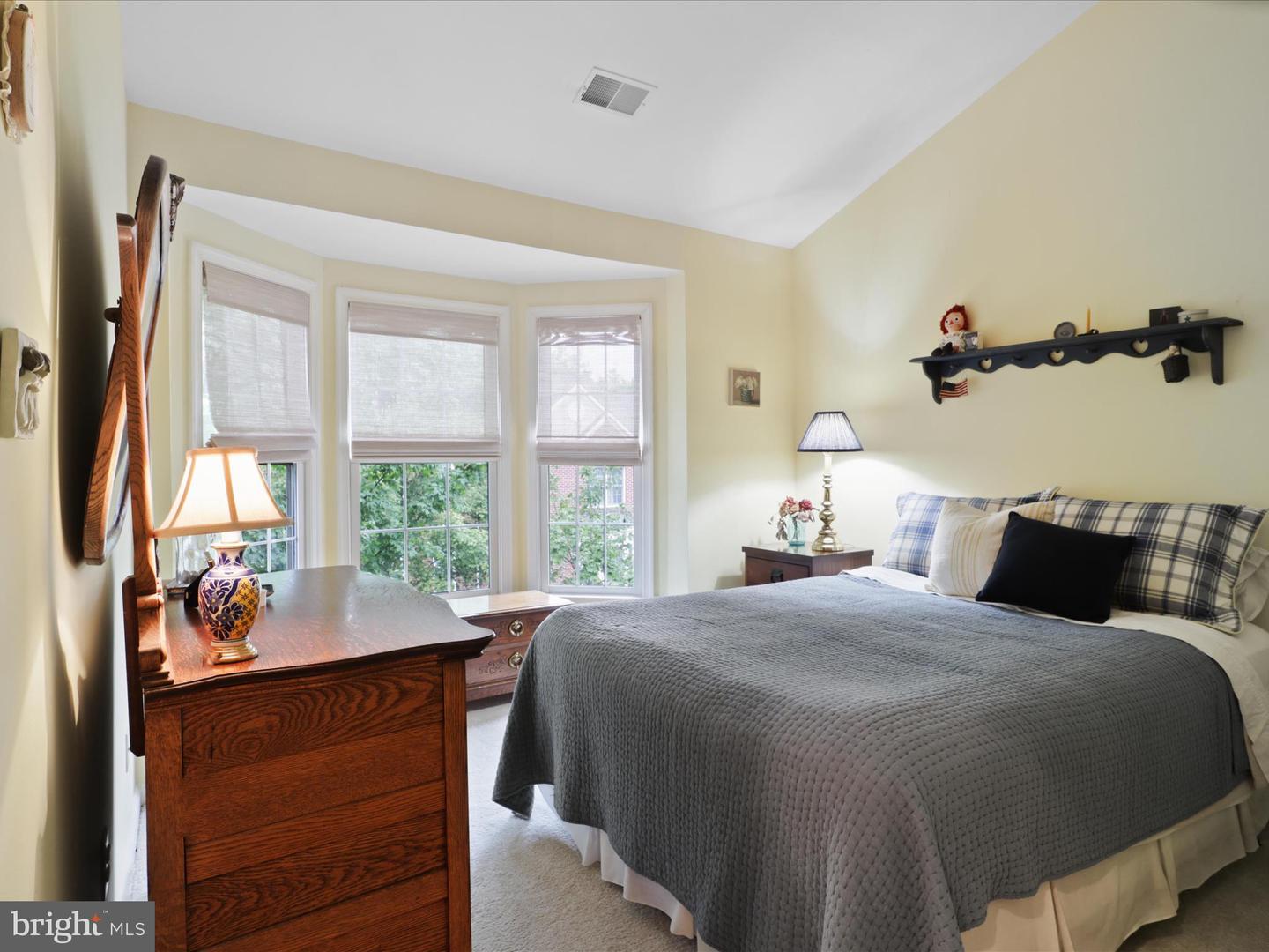 4027 HEATHERSTONE CT, FAIRFAX, Virginia 22030, 3 Bedrooms Bedrooms, ,3 BathroomsBathrooms,Residential,For sale,4027 HEATHERSTONE CT,VAFX2269158 MLS # VAFX2269158 4027 HEATHERSTONE CT, FAIRFAX, Virginia 22030, 3 Bedrooms Bedrooms, ,3 BathroomsBathrooms,Residential,For sale,4027 HEATHERSTONE CT,VAFX2269158 MLS # VAFX2269158