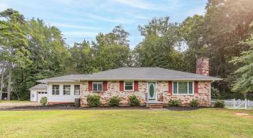 9416 MARYE RD, PARTLOW, Virginia 22534, 4 Bedrooms Bedrooms, 12 Rooms Rooms,2 BathroomsBathrooms,Residential,For sale,9416 MARYE RD,VASP2036520 MLS # VASP2036520