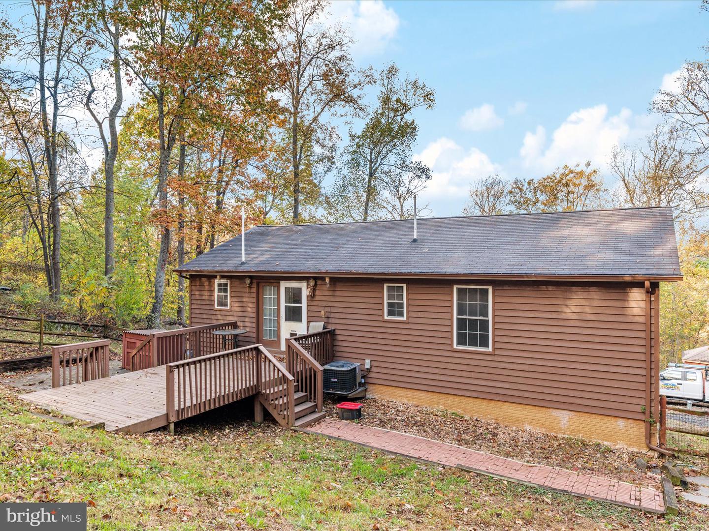 284 TULIP POPLAR DR, LINDEN, Virginia 22642, 4 Bedrooms Bedrooms, ,3 BathroomsBathrooms,Residential,For sale,284 TULIP POPLAR DR,VAWR2012434 MLS # VAWR2012434 284 TULIP POPLAR DR, LINDEN, Virginia 22642, 4 Bedrooms Bedrooms, ,3 BathroomsBathrooms,Residential,For sale,284 TULIP POPLAR DR,VAWR2012434 MLS # VAWR2012434