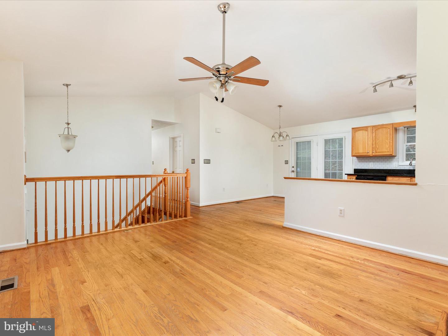 284 TULIP POPLAR DR, LINDEN, Virginia 22642, 4 Bedrooms Bedrooms, ,3 BathroomsBathrooms,Residential,For sale,284 TULIP POPLAR DR,VAWR2012434 MLS # VAWR2012434 284 TULIP POPLAR DR, LINDEN, Virginia 22642, 4 Bedrooms Bedrooms, ,3 BathroomsBathrooms,Residential,For sale,284 TULIP POPLAR DR,VAWR2012434 MLS # VAWR2012434