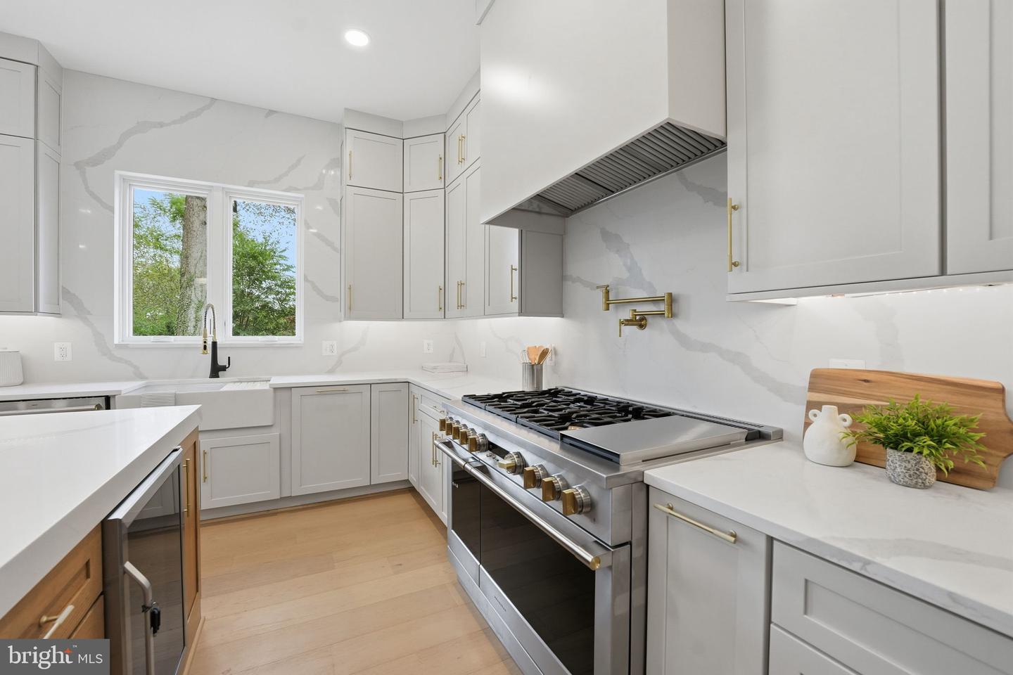 7228 ALLAN AVE, FALLS CHURCH, Virginia 22046, 6 Bedrooms Bedrooms, ,6 BathroomsBathrooms,Residential,For sale,7228 ALLAN AVE,VAFX2269630 MLS # VAFX2269630 7228 ALLAN AVE, FALLS CHURCH, Virginia 22046, 6 Bedrooms Bedrooms, ,6 BathroomsBathrooms,Residential,For sale,7228 ALLAN AVE,VAFX2269630 MLS # VAFX2269630