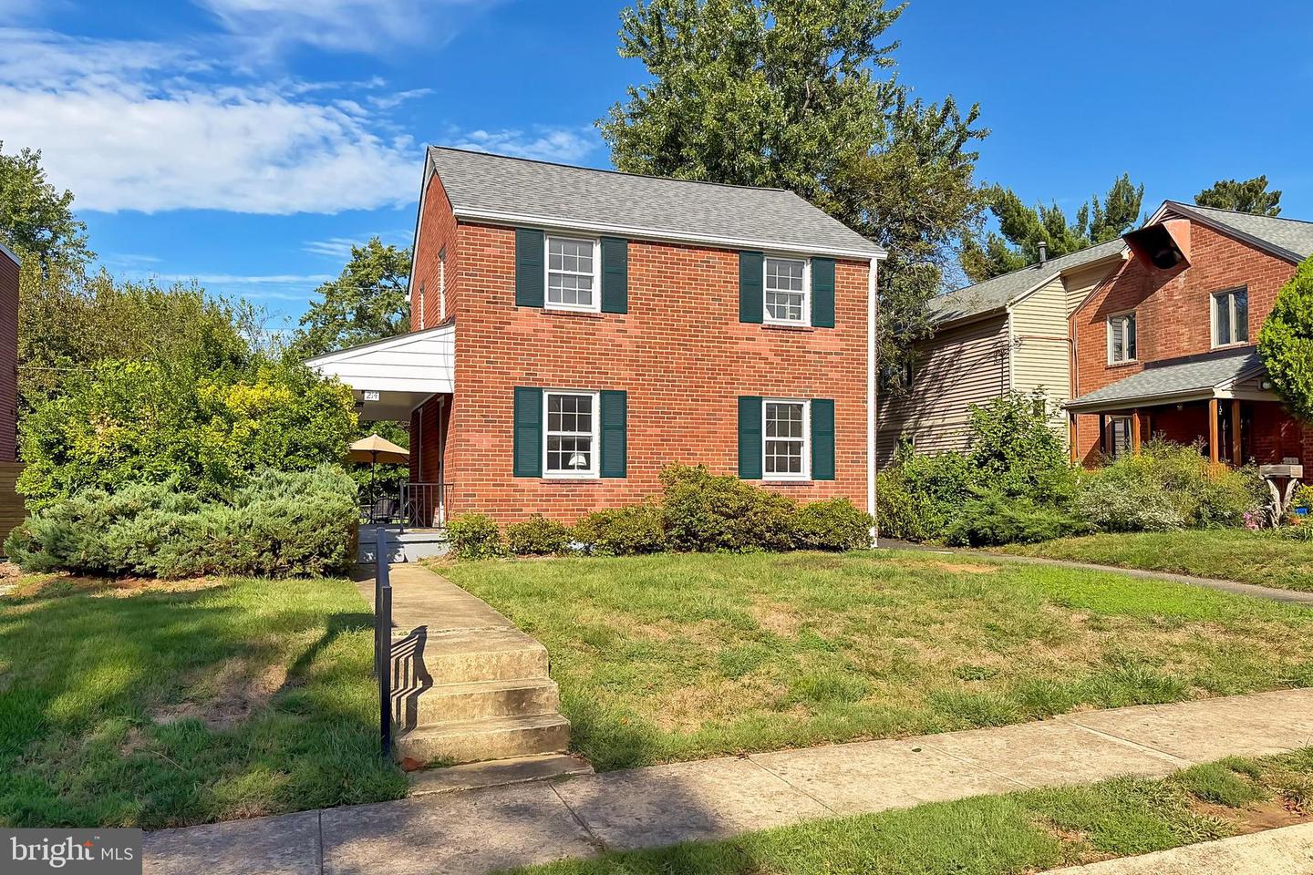 214 N GRANADA ST, ARLINGTON, Virginia 22203, 3 Bedrooms Bedrooms, 8 Rooms Rooms,1 BathroomBathrooms,Residential,For sale,214 N GRANADA ST,VAAR2064260 MLS # VAAR2064260 214 N GRANADA ST, ARLINGTON, Virginia 22203, 3 Bedrooms Bedrooms, 8 Rooms Rooms,1 BathroomBathrooms,Residential,For sale,214 N GRANADA ST,VAAR2064260 MLS # VAAR2064260
