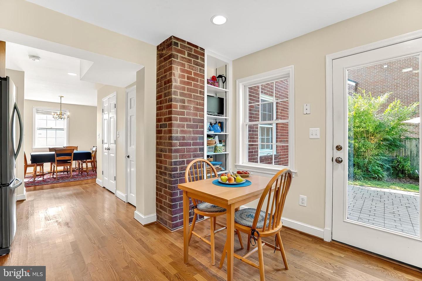 214 N GRANADA ST, ARLINGTON, Virginia 22203, 3 Bedrooms Bedrooms, 8 Rooms Rooms,1 BathroomBathrooms,Residential,For sale,214 N GRANADA ST,VAAR2064260 MLS # VAAR2064260 214 N GRANADA ST, ARLINGTON, Virginia 22203, 3 Bedrooms Bedrooms, 8 Rooms Rooms,1 BathroomBathrooms,Residential,For sale,214 N GRANADA ST,VAAR2064260 MLS # VAAR2064260