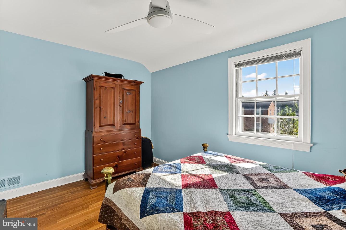 214 N GRANADA ST, ARLINGTON, Virginia 22203, 3 Bedrooms Bedrooms, 8 Rooms Rooms,1 BathroomBathrooms,Residential,For sale,214 N GRANADA ST,VAAR2064260 MLS # VAAR2064260 214 N GRANADA ST, ARLINGTON, Virginia 22203, 3 Bedrooms Bedrooms, 8 Rooms Rooms,1 BathroomBathrooms,Residential,For sale,214 N GRANADA ST,VAAR2064260 MLS # VAAR2064260