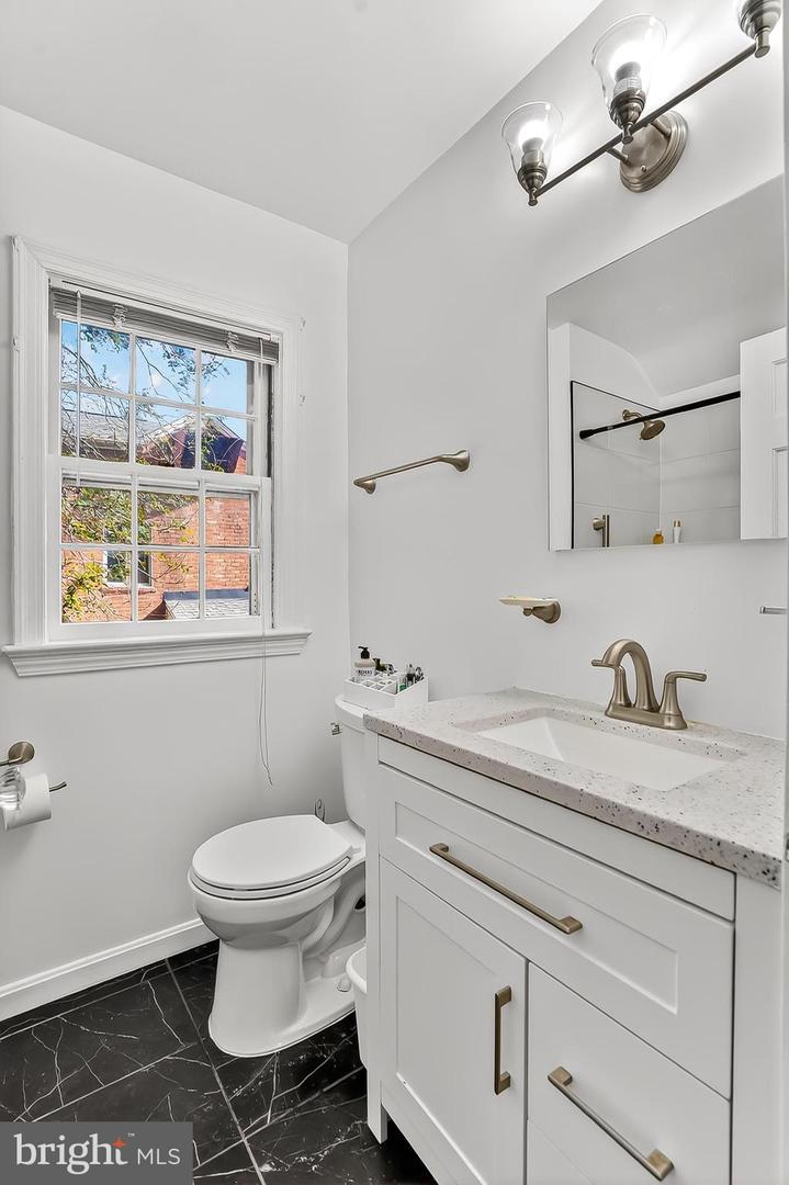 214 N GRANADA ST, ARLINGTON, Virginia 22203, 3 Bedrooms Bedrooms, 8 Rooms Rooms,1 BathroomBathrooms,Residential,For sale,214 N GRANADA ST,VAAR2064260 MLS # VAAR2064260 214 N GRANADA ST, ARLINGTON, Virginia 22203, 3 Bedrooms Bedrooms, 8 Rooms Rooms,1 BathroomBathrooms,Residential,For sale,214 N GRANADA ST,VAAR2064260 MLS # VAAR2064260