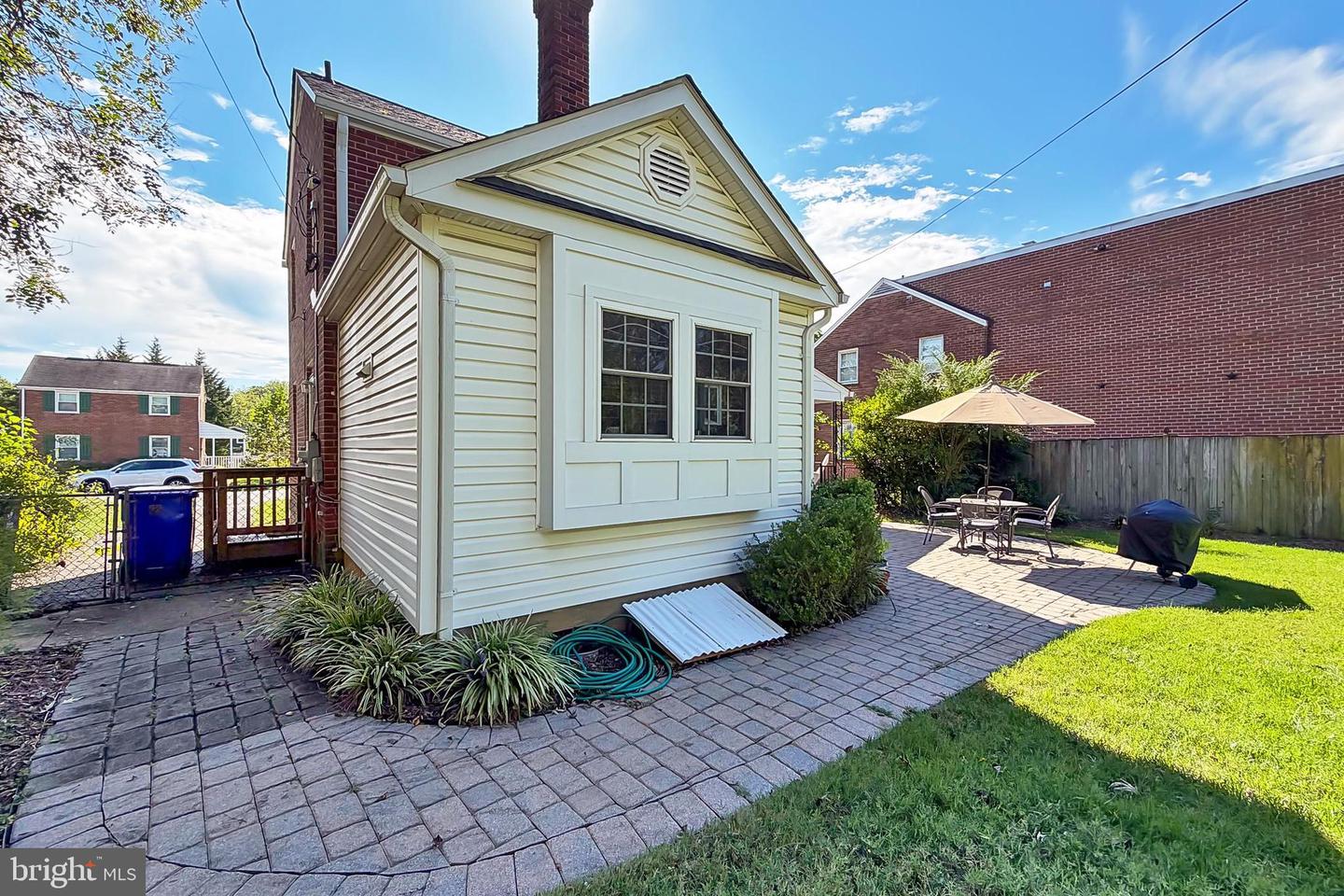 214 N GRANADA ST, ARLINGTON, Virginia 22203, 3 Bedrooms Bedrooms, 8 Rooms Rooms,1 BathroomBathrooms,Residential,For sale,214 N GRANADA ST,VAAR2064260 MLS # VAAR2064260 214 N GRANADA ST, ARLINGTON, Virginia 22203, 3 Bedrooms Bedrooms, 8 Rooms Rooms,1 BathroomBathrooms,Residential,For sale,214 N GRANADA ST,VAAR2064260 MLS # VAAR2064260