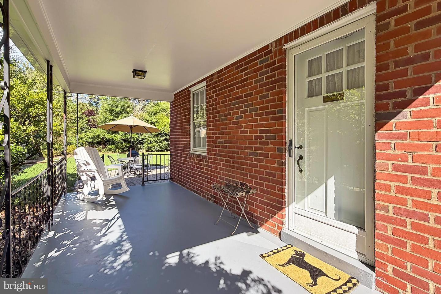 214 N GRANADA ST, ARLINGTON, Virginia 22203, 3 Bedrooms Bedrooms, 8 Rooms Rooms,1 BathroomBathrooms,Residential,For sale,214 N GRANADA ST,VAAR2064260 MLS # VAAR2064260 214 N GRANADA ST, ARLINGTON, Virginia 22203, 3 Bedrooms Bedrooms, 8 Rooms Rooms,1 BathroomBathrooms,Residential,For sale,214 N GRANADA ST,VAAR2064260 MLS # VAAR2064260