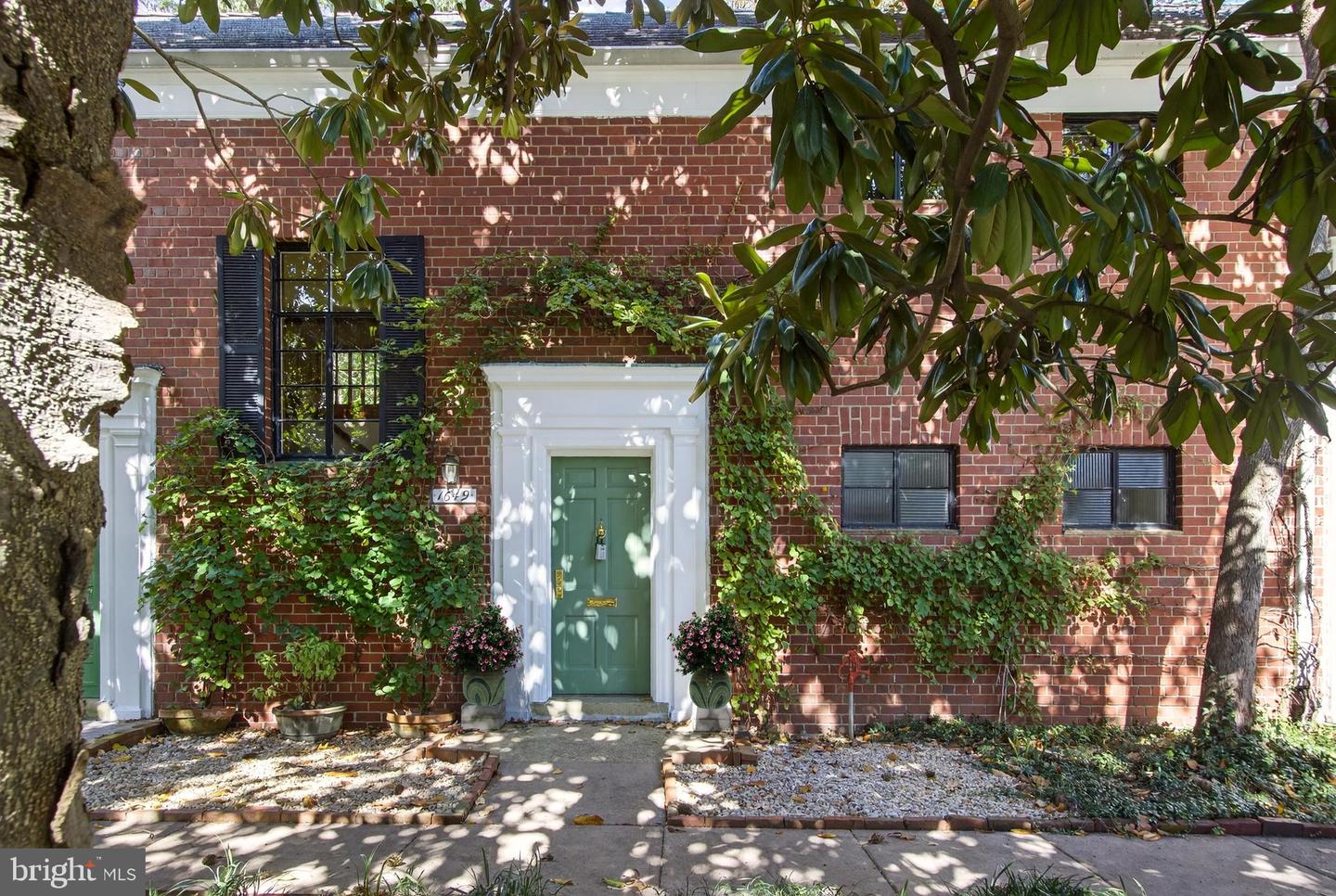 1649 PRESTON RD, ALEXANDRIA, Virginia 22302, 1 Bedroom Bedrooms, ,1 BathroomBathrooms,Residential,For sale,1649 PRESTON RD,VAAX2050306 MLS # VAAX2050306 1649 PRESTON RD, ALEXANDRIA, Virginia 22302, 1 Bedroom Bedrooms, ,1 BathroomBathrooms,Residential,For sale,1649 PRESTON RD,VAAX2050306 MLS # VAAX2050306