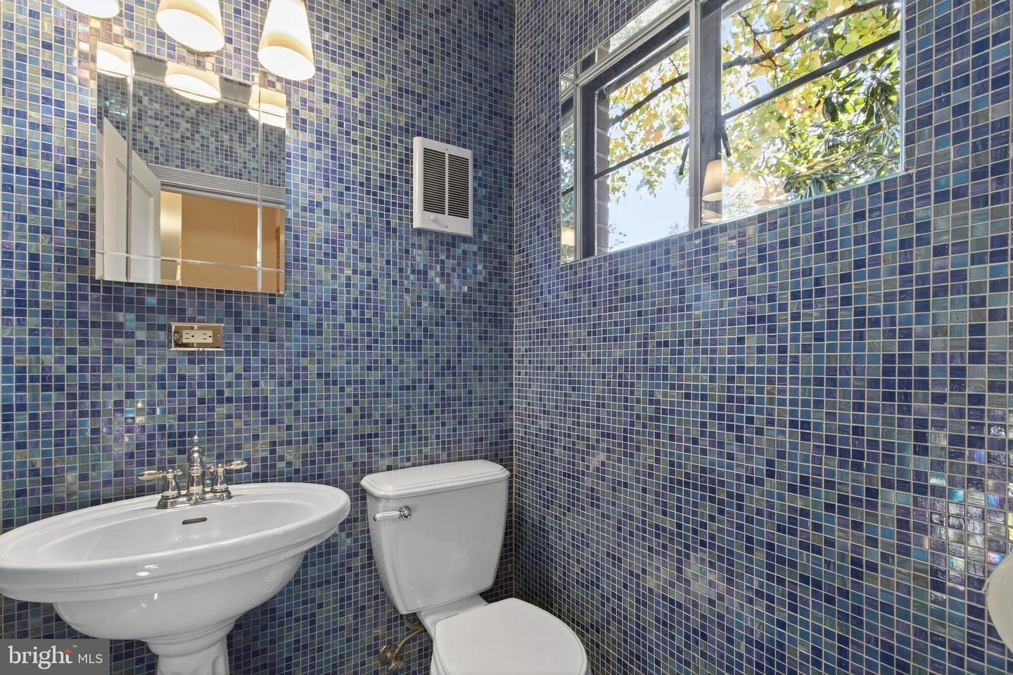 1649 PRESTON RD, ALEXANDRIA, Virginia 22302, 1 Bedroom Bedrooms, ,1 BathroomBathrooms,Residential,For sale,1649 PRESTON RD,VAAX2050306 MLS # VAAX2050306 1649 PRESTON RD, ALEXANDRIA, Virginia 22302, 1 Bedroom Bedrooms, ,1 BathroomBathrooms,Residential,For sale,1649 PRESTON RD,VAAX2050306 MLS # VAAX2050306