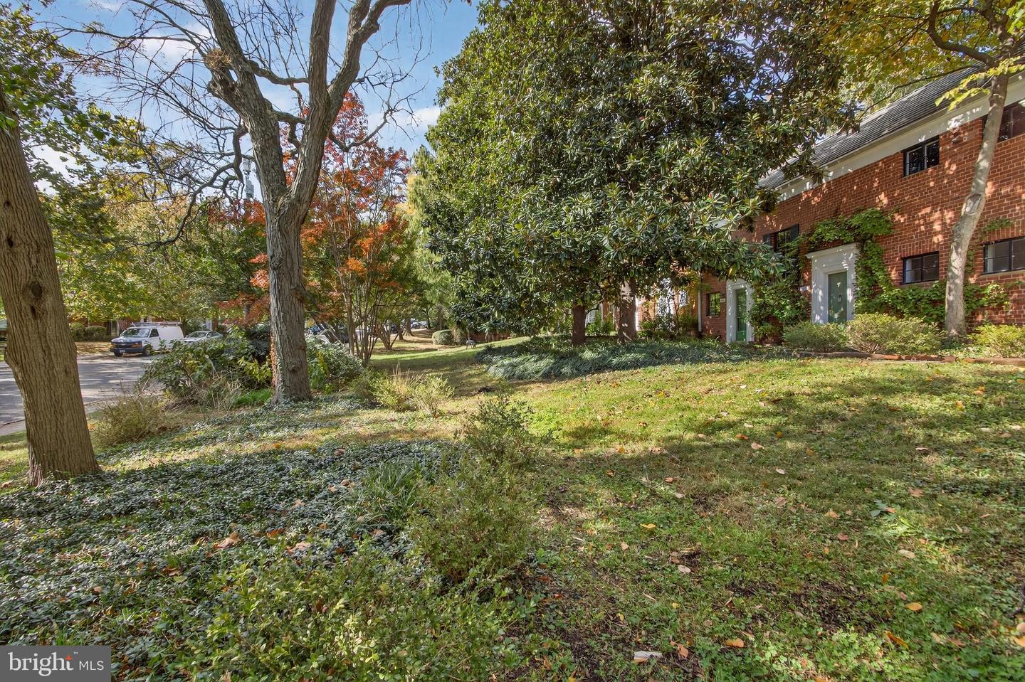 1649 PRESTON RD, ALEXANDRIA, Virginia 22302, 1 Bedroom Bedrooms, ,1 BathroomBathrooms,Residential,For sale,1649 PRESTON RD,VAAX2050306 MLS # VAAX2050306 1649 PRESTON RD, ALEXANDRIA, Virginia 22302, 1 Bedroom Bedrooms, ,1 BathroomBathrooms,Residential,For sale,1649 PRESTON RD,VAAX2050306 MLS # VAAX2050306