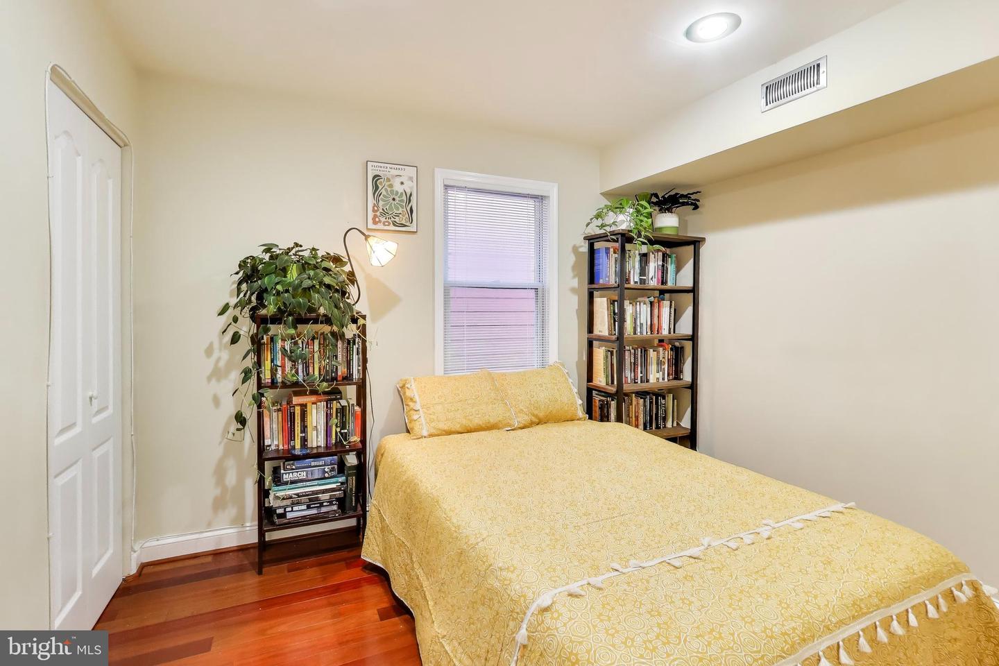 3579 WARDER ST NW #4, WASHINGTON, District Of Columbia 20010, 2 Bedrooms Bedrooms, ,2 BathroomsBathrooms,Residential,For sale,3579 WARDER ST NW #4,DCDC2225004 MLS # DCDC2225004 3579 WARDER ST NW #4, WASHINGTON, District Of Columbia 20010, 2 Bedrooms Bedrooms, ,2 BathroomsBathrooms,Residential,For sale,3579 WARDER ST NW #4,DCDC2225004 MLS # DCDC2225004