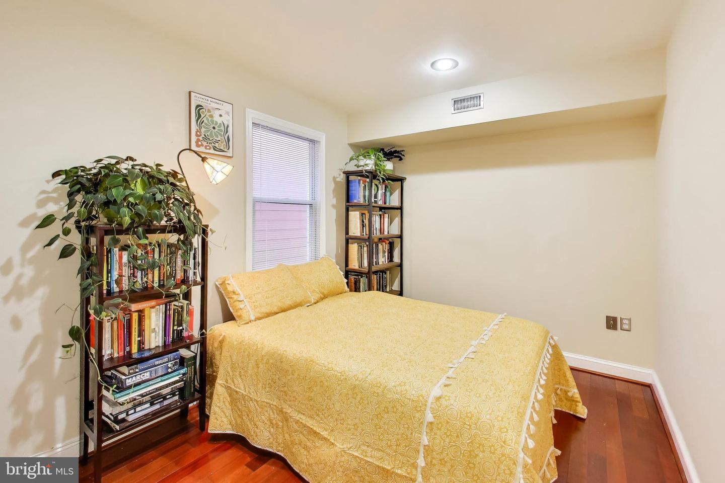 3579 WARDER ST NW #4, WASHINGTON, District Of Columbia 20010, 2 Bedrooms Bedrooms, ,2 BathroomsBathrooms,Residential,For sale,3579 WARDER ST NW #4,DCDC2225004 MLS # DCDC2225004 3579 WARDER ST NW #4, WASHINGTON, District Of Columbia 20010, 2 Bedrooms Bedrooms, ,2 BathroomsBathrooms,Residential,For sale,3579 WARDER ST NW #4,DCDC2225004 MLS # DCDC2225004