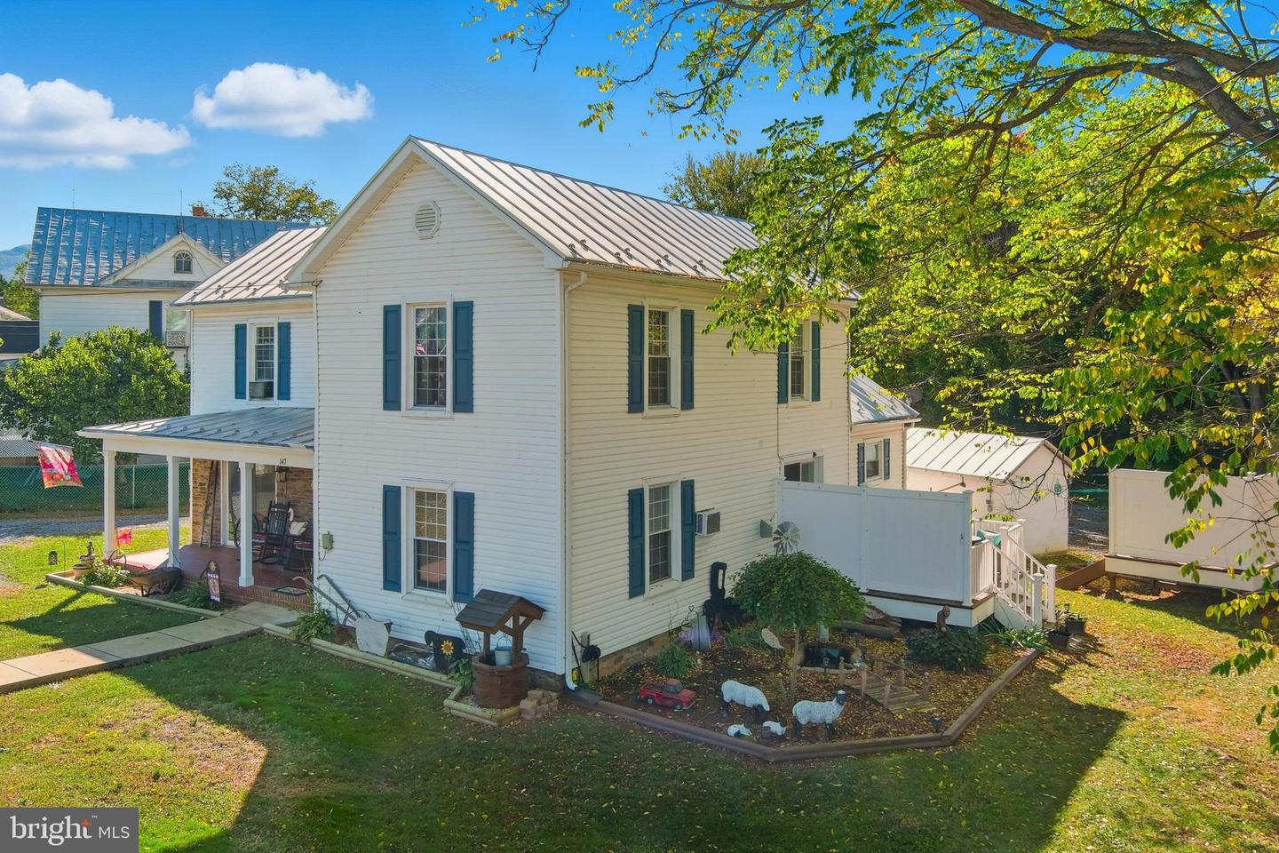 147 W MAIN ST, STANLEY, Virginia 22851, 4 Bedrooms Bedrooms, ,2 BathroomsBathrooms,Residential,For sale,147 W MAIN ST,VAPA2005438 MLS # VAPA2005438 147 W MAIN ST, STANLEY, Virginia 22851, 4 Bedrooms Bedrooms, ,2 BathroomsBathrooms,Residential,For sale,147 W MAIN ST,VAPA2005438 MLS # VAPA2005438