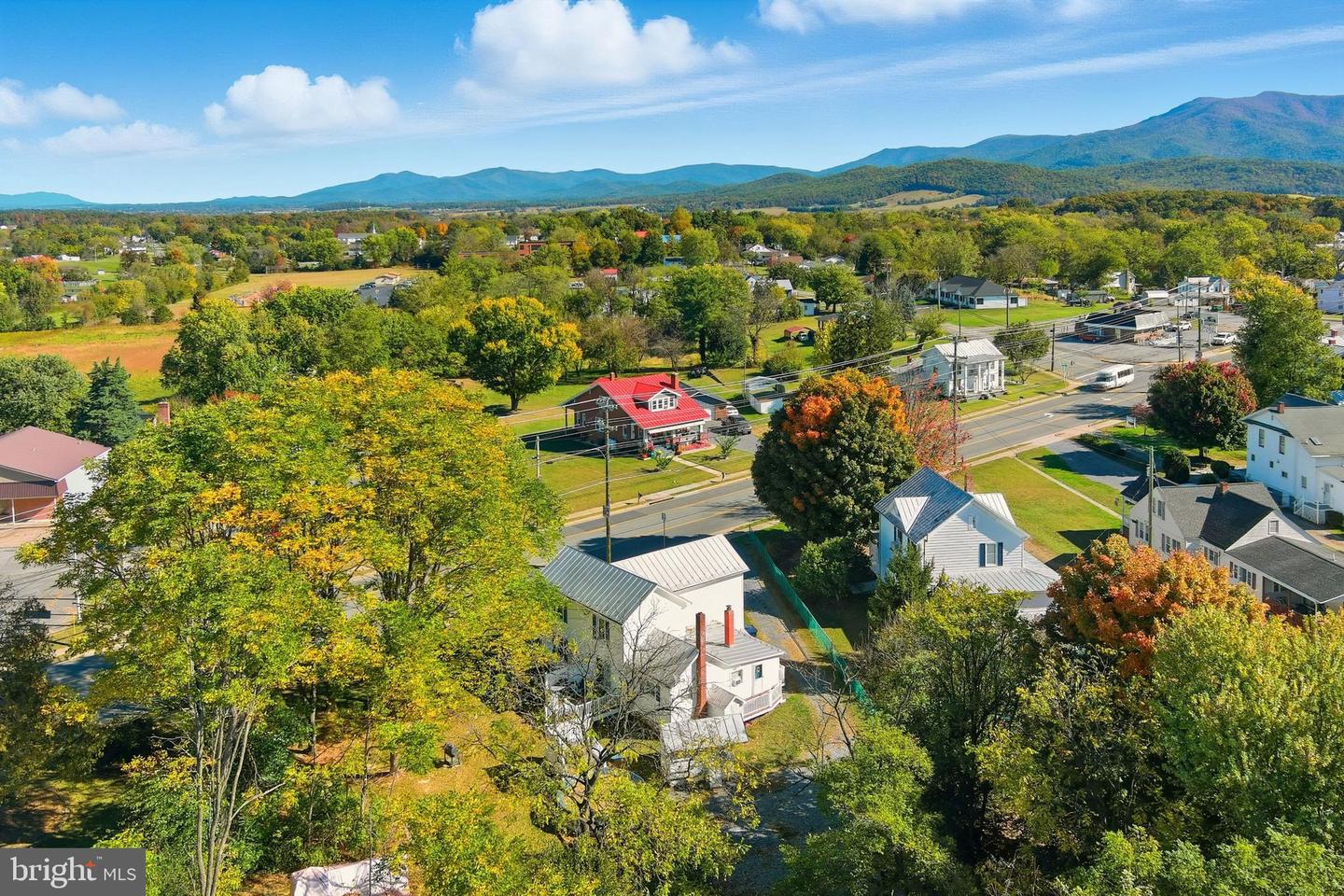 147 W MAIN ST, STANLEY, Virginia 22851, 4 Bedrooms Bedrooms, ,2 BathroomsBathrooms,Residential,For sale,147 W MAIN ST,VAPA2005438 MLS # VAPA2005438 147 W MAIN ST, STANLEY, Virginia 22851, 4 Bedrooms Bedrooms, ,2 BathroomsBathrooms,Residential,For sale,147 W MAIN ST,VAPA2005438 MLS # VAPA2005438