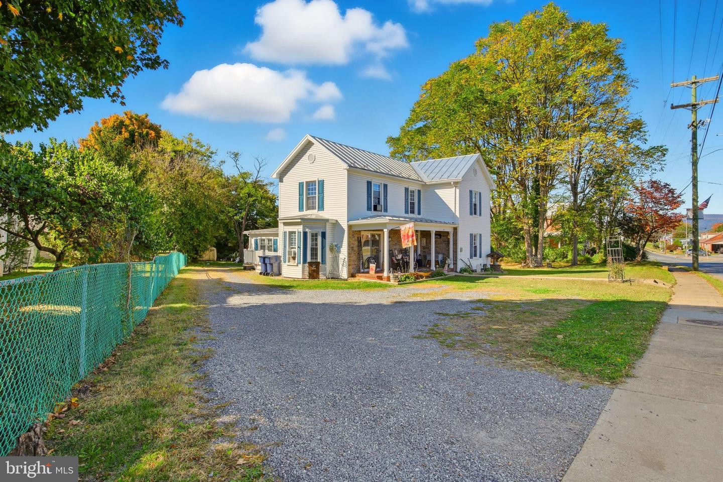 147 W MAIN ST, STANLEY, Virginia 22851, 4 Bedrooms Bedrooms, ,2 BathroomsBathrooms,Residential,For sale,147 W MAIN ST,VAPA2005438 MLS # VAPA2005438 147 W MAIN ST, STANLEY, Virginia 22851, 4 Bedrooms Bedrooms, ,2 BathroomsBathrooms,Residential,For sale,147 W MAIN ST,VAPA2005438 MLS # VAPA2005438