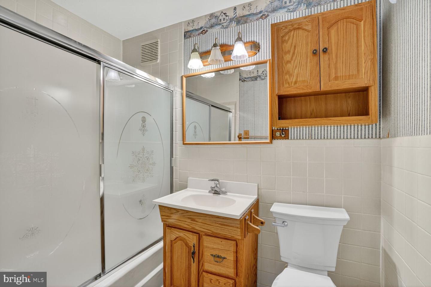 6120 SQUIRE LN, ALEXANDRIA, Virginia 22310, 3 Bedrooms Bedrooms, ,2 BathroomsBathrooms,Residential,For sale,6120 SQUIRE LN,VAFX2270288 MLS # VAFX2270288 6120 SQUIRE LN, ALEXANDRIA, Virginia 22310, 3 Bedrooms Bedrooms, ,2 BathroomsBathrooms,Residential,For sale,6120 SQUIRE LN,VAFX2270288 MLS # VAFX2270288