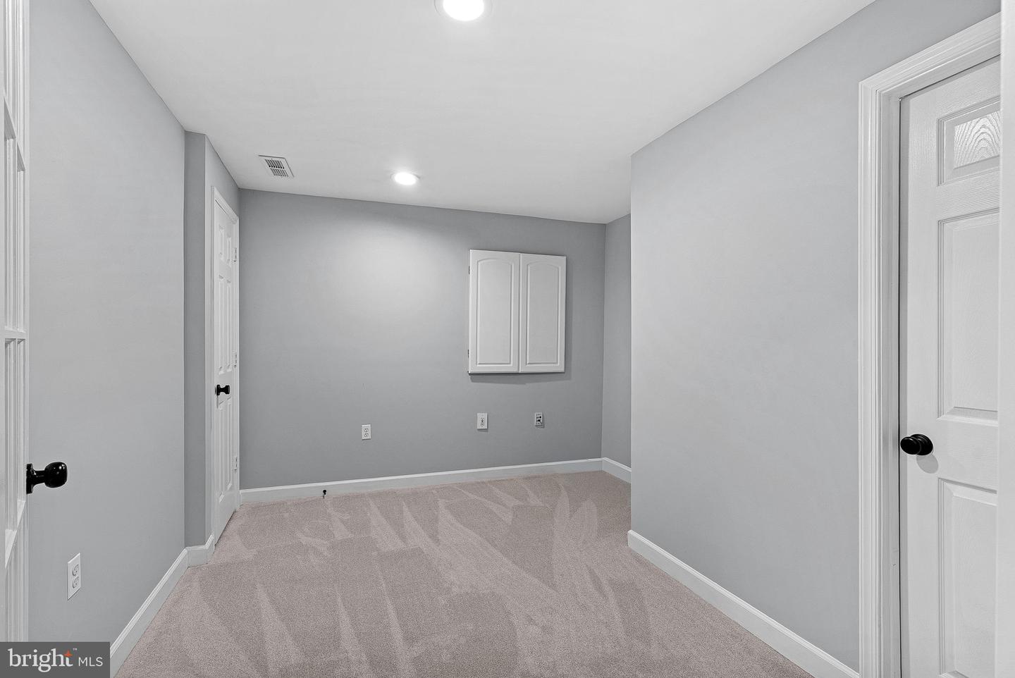 105 BURT CT NE, LEESBURG, Virginia 20176, 4 Bedrooms Bedrooms, ,3 BathroomsBathrooms,Residential,For sale,105 BURT CT NE,VALO2108158 MLS # VALO2108158 105 BURT CT NE, LEESBURG, Virginia 20176, 4 Bedrooms Bedrooms, ,3 BathroomsBathrooms,Residential,For sale,105 BURT CT NE,VALO2108158 MLS # VALO2108158