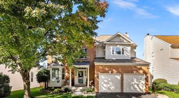 105 BURT CT NE, LEESBURG, Virginia 20176, 4 Bedrooms Bedrooms, ,3 BathroomsBathrooms,Residential,For sale,105 BURT CT NE,VALO2108158 MLS # VALO2108158