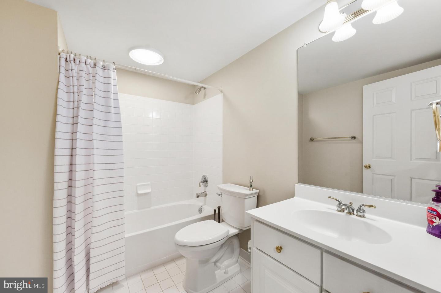 13365 PIEDMONT VISTA DR, HAYMARKET, Virginia 20169, 5 Bedrooms Bedrooms, ,4 BathroomsBathrooms,Residential,For sale,13365 PIEDMONT VISTA DR,VAPW2105364 MLS # VAPW2105364 13365 PIEDMONT VISTA DR, HAYMARKET, Virginia 20169, 5 Bedrooms Bedrooms, ,4 BathroomsBathrooms,Residential,For sale,13365 PIEDMONT VISTA DR,VAPW2105364 MLS # VAPW2105364