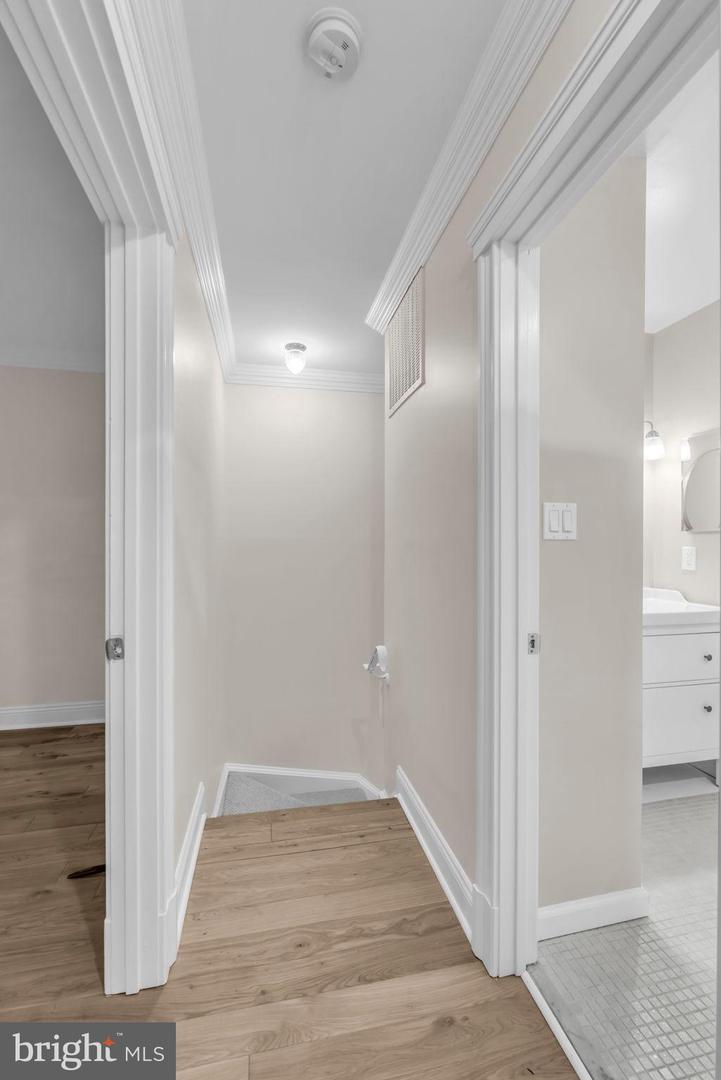 2757 CARTER FARM CT, ALEXANDRIA, Virginia 22306, 3 Bedrooms Bedrooms, 10 Rooms Rooms,3 BathroomsBathrooms,Residential,For sale,2757 CARTER FARM CT,VAFX2273094 MLS # VAFX2273094 2757 CARTER FARM CT, ALEXANDRIA, Virginia 22306, 3 Bedrooms Bedrooms, 10 Rooms Rooms,3 BathroomsBathrooms,Residential,For sale,2757 CARTER FARM CT,VAFX2273094 MLS # VAFX2273094