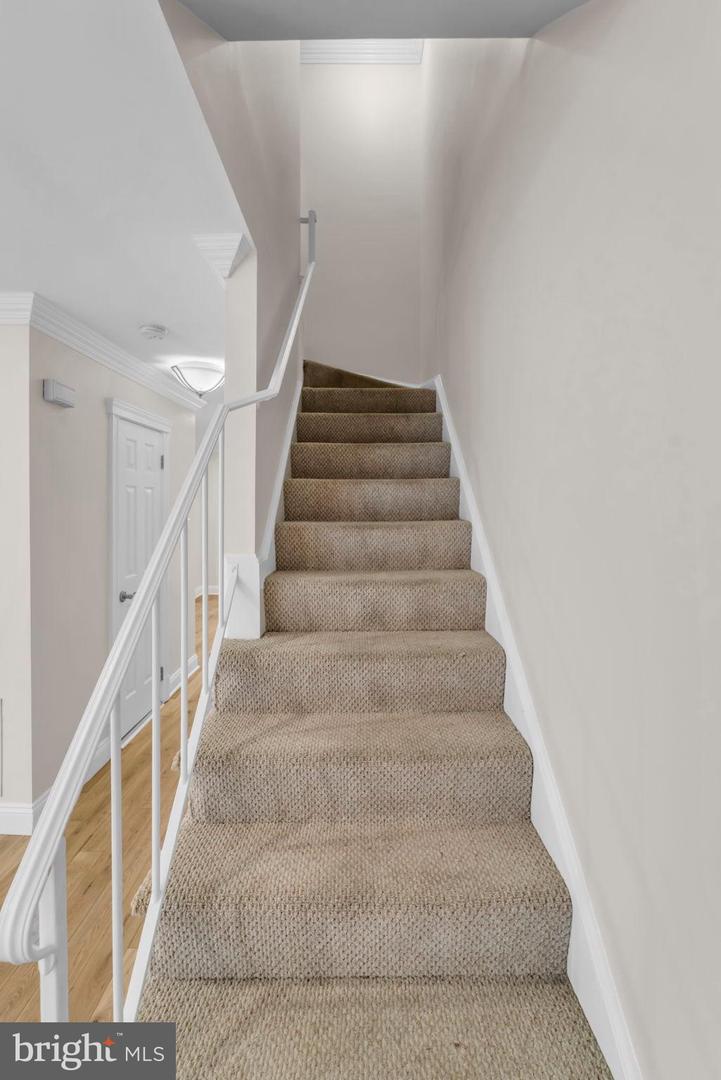 2757 CARTER FARM CT, ALEXANDRIA, Virginia 22306, 3 Bedrooms Bedrooms, 10 Rooms Rooms,3 BathroomsBathrooms,Residential,For sale,2757 CARTER FARM CT,VAFX2273094 MLS # VAFX2273094 2757 CARTER FARM CT, ALEXANDRIA, Virginia 22306, 3 Bedrooms Bedrooms, 10 Rooms Rooms,3 BathroomsBathrooms,Residential,For sale,2757 CARTER FARM CT,VAFX2273094 MLS # VAFX2273094