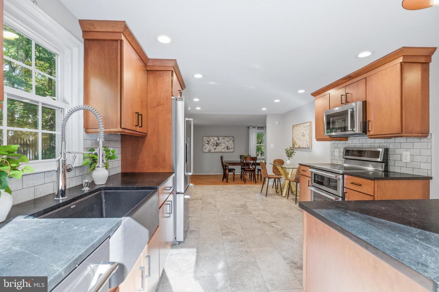 5947 NEW ENGLAND WOODS DR, BURKE, Virginia 22015, 4 Bedrooms Bedrooms, ,2 BathroomsBathrooms,Residential,For sale,5947 NEW ENGLAND WOODS DR,VAFX2273234 MLS # VAFX2273234 5947 NEW ENGLAND WOODS DR, BURKE, Virginia 22015, 4 Bedrooms Bedrooms, ,2 BathroomsBathrooms,Residential,For sale,5947 NEW ENGLAND WOODS DR,VAFX2273234 MLS # VAFX2273234