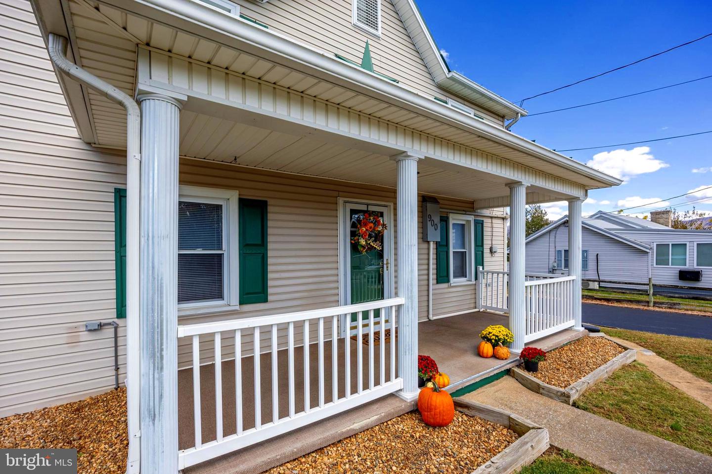 900 W MAIN ST, STANLEY, Virginia 22851, 2 Bedrooms Bedrooms, ,2 BathroomsBathrooms,Residential,For sale,900 W MAIN ST,VAPA2005460 MLS # VAPA2005460 900 W MAIN ST, STANLEY, Virginia 22851, 2 Bedrooms Bedrooms, ,2 BathroomsBathrooms,Residential,For sale,900 W MAIN ST,VAPA2005460 MLS # VAPA2005460