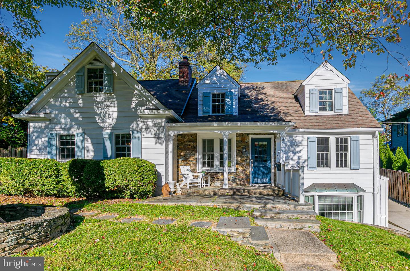 111 AYR HILL AVE NW, VIENNA, Virginia 22180, 5 Bedrooms Bedrooms, ,4 BathroomsBathrooms,Residential,For sale,111 AYR HILL AVE NW,VAFX2273080 MLS # VAFX2273080 111 AYR HILL AVE NW, VIENNA, Virginia 22180, 5 Bedrooms Bedrooms, ,4 BathroomsBathrooms,Residential,For sale,111 AYR HILL AVE NW,VAFX2273080 MLS # VAFX2273080