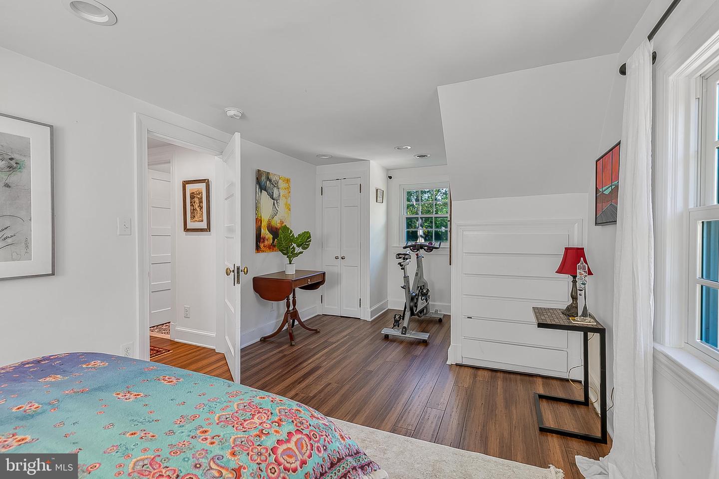 111 AYR HILL AVE NW, VIENNA, Virginia 22180, 5 Bedrooms Bedrooms, ,4 BathroomsBathrooms,Residential,For sale,111 AYR HILL AVE NW,VAFX2273080 MLS # VAFX2273080 111 AYR HILL AVE NW, VIENNA, Virginia 22180, 5 Bedrooms Bedrooms, ,4 BathroomsBathrooms,Residential,For sale,111 AYR HILL AVE NW,VAFX2273080 MLS # VAFX2273080